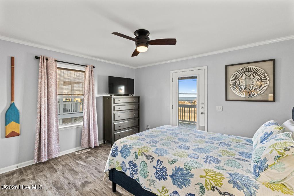 100559201 | Photo 37