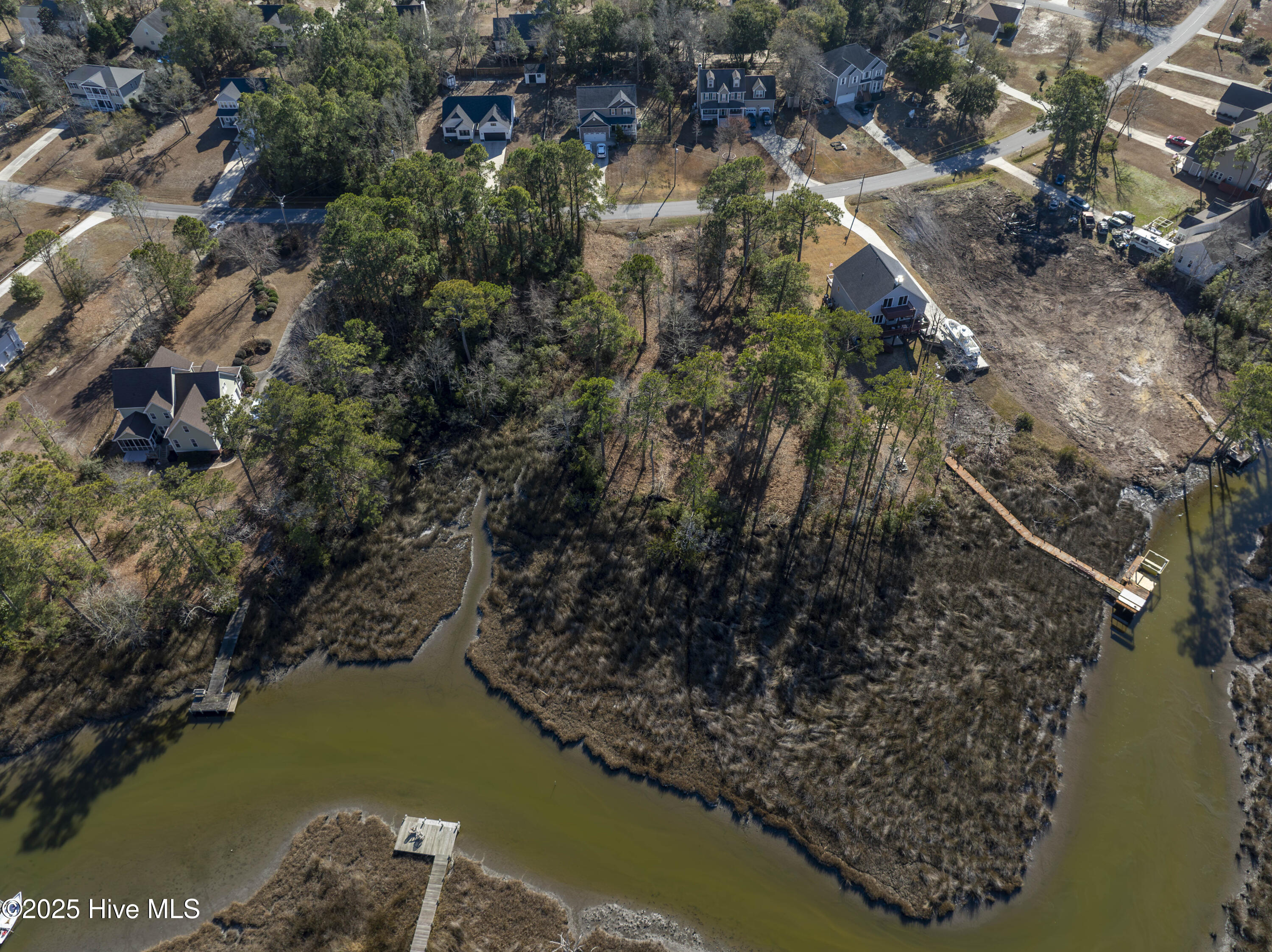 100559086 | Photo 31