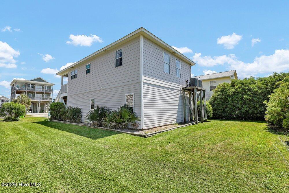 8007 8th Street, Surf City, NC, 28445