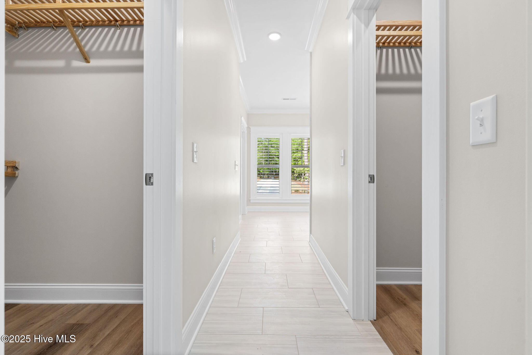 100524622 | Photo 31