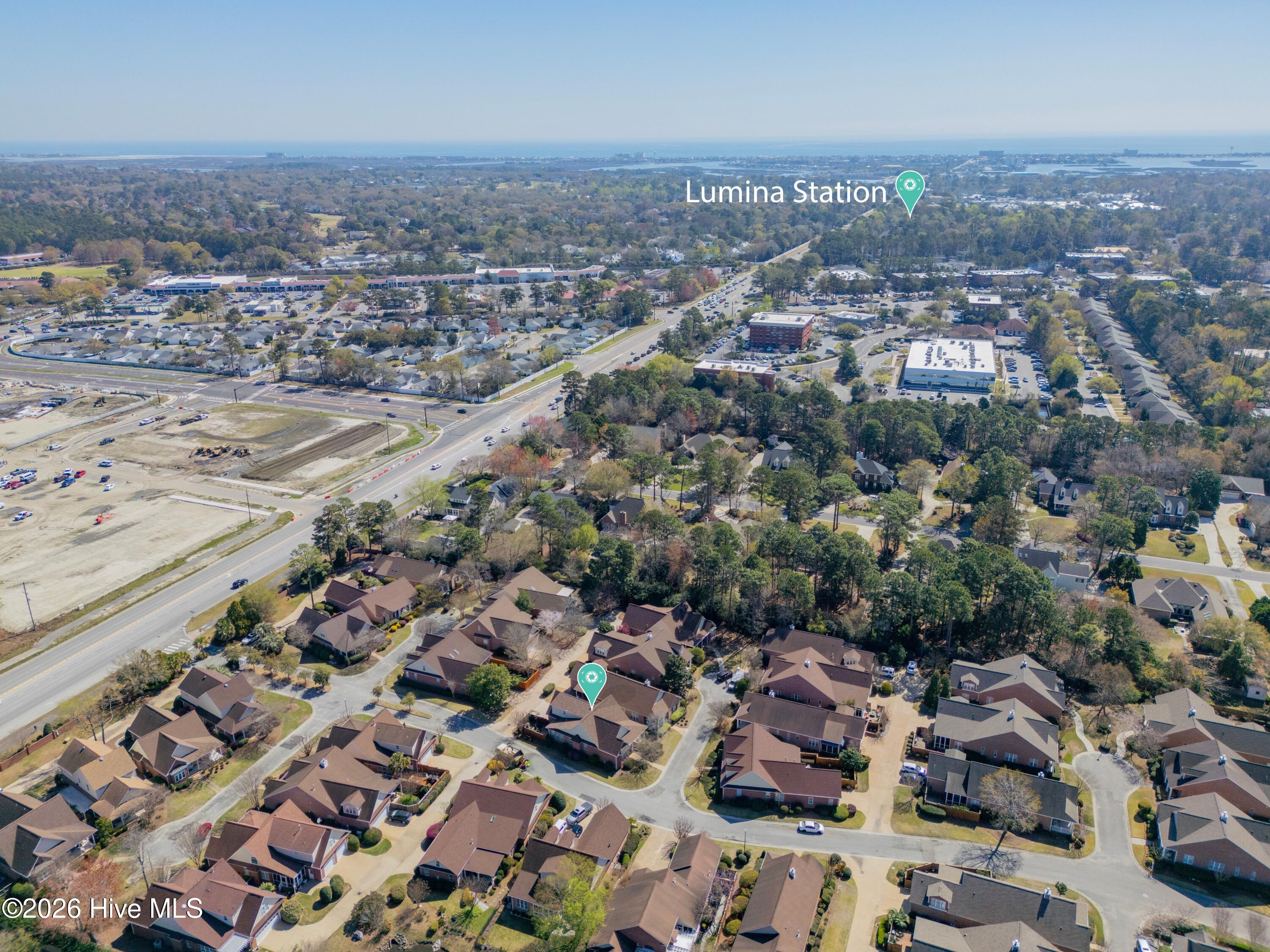 100561367 | Photo 28