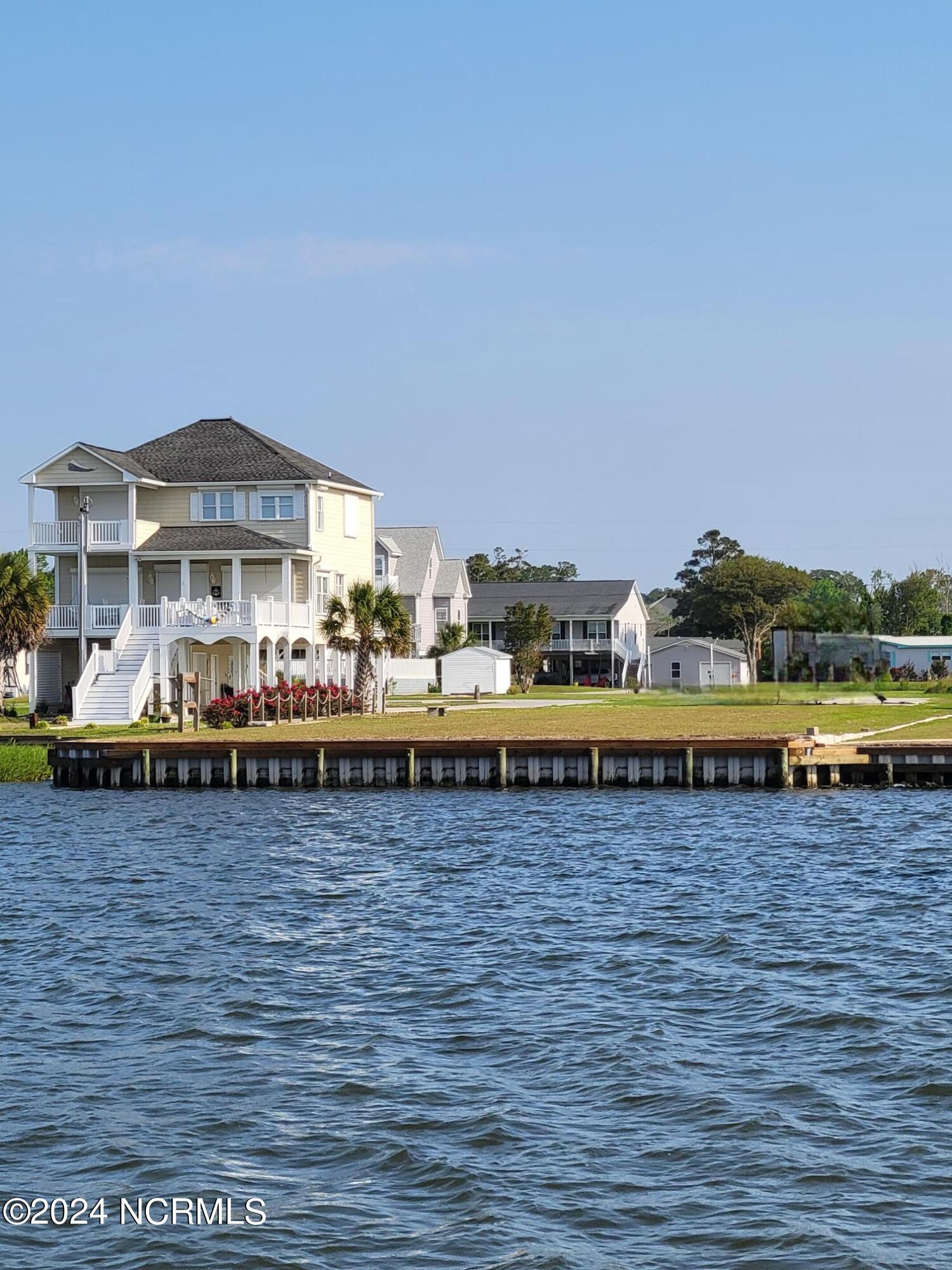147 Salty Shores Point Drive, Newport, NC, 28570