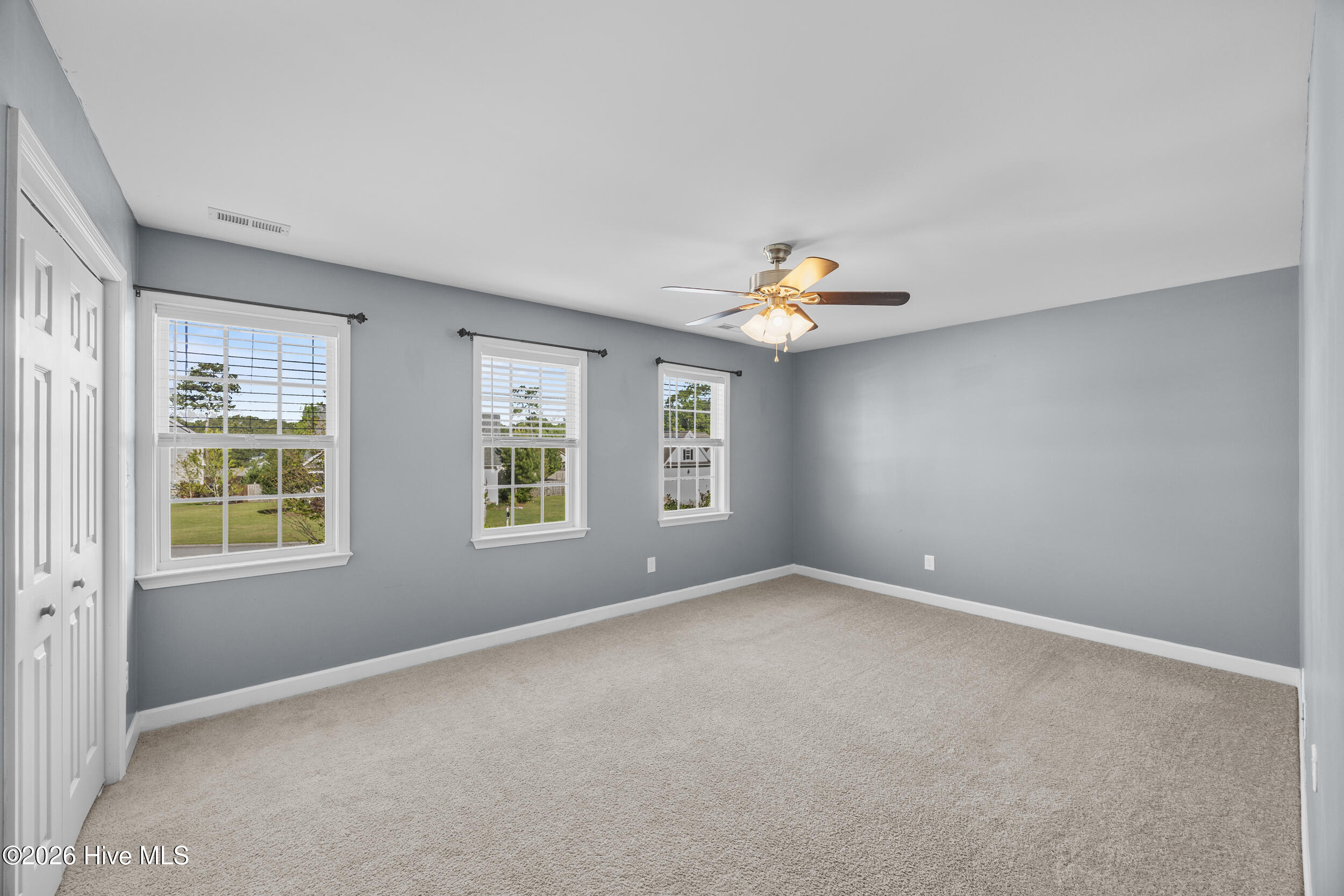 211 Wedgefield Circle,Maple Hill
