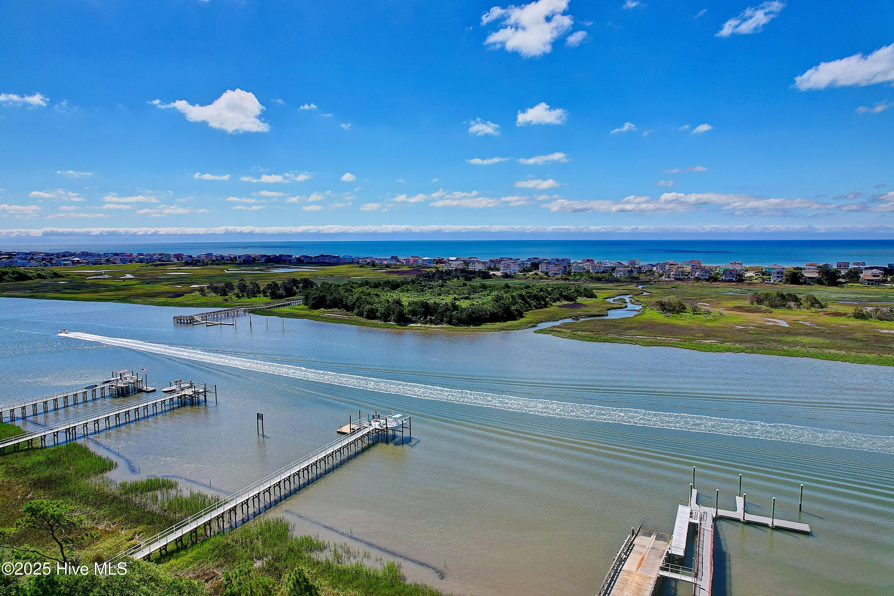 100515892 | Photo 28