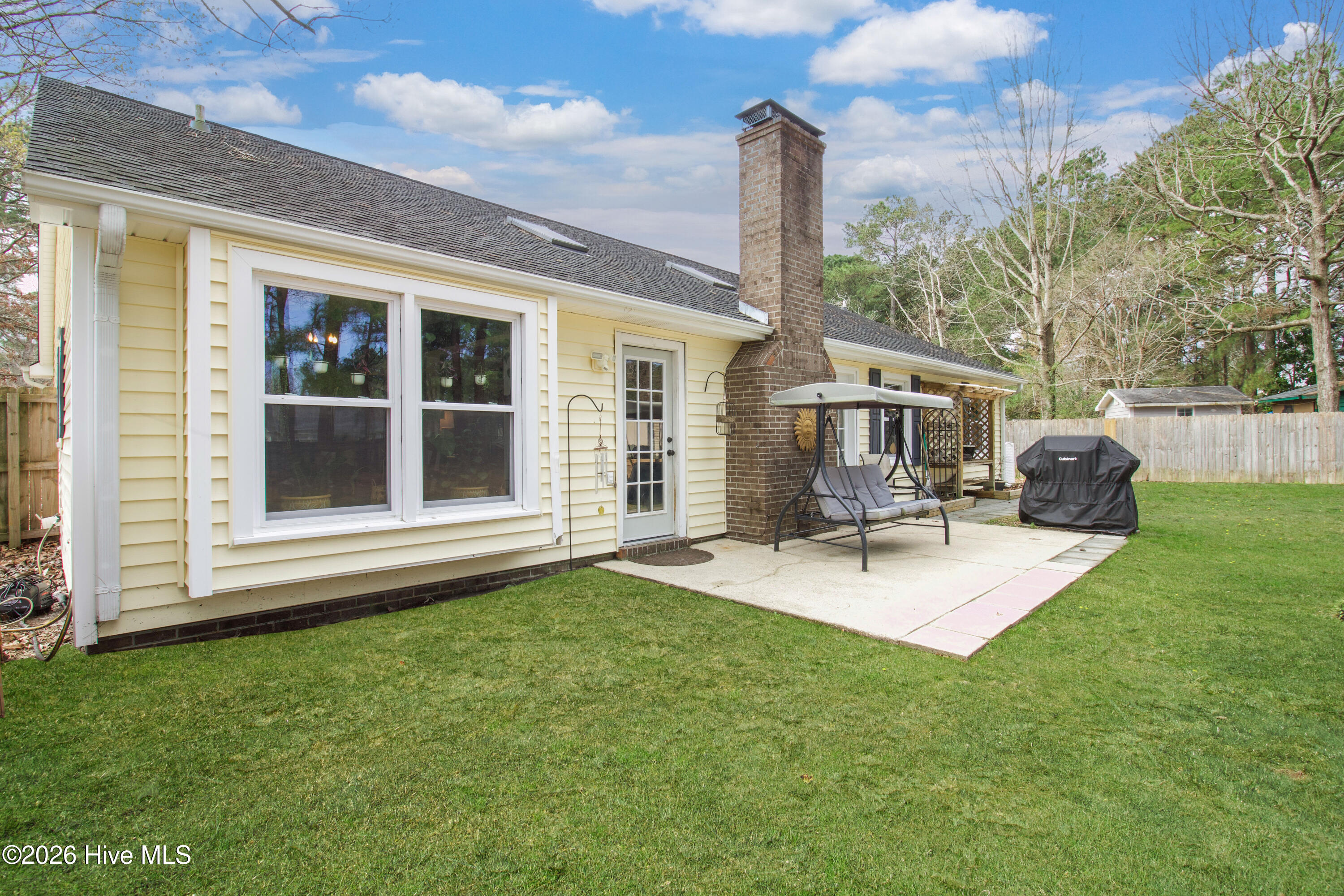 100559639 | Photo 30