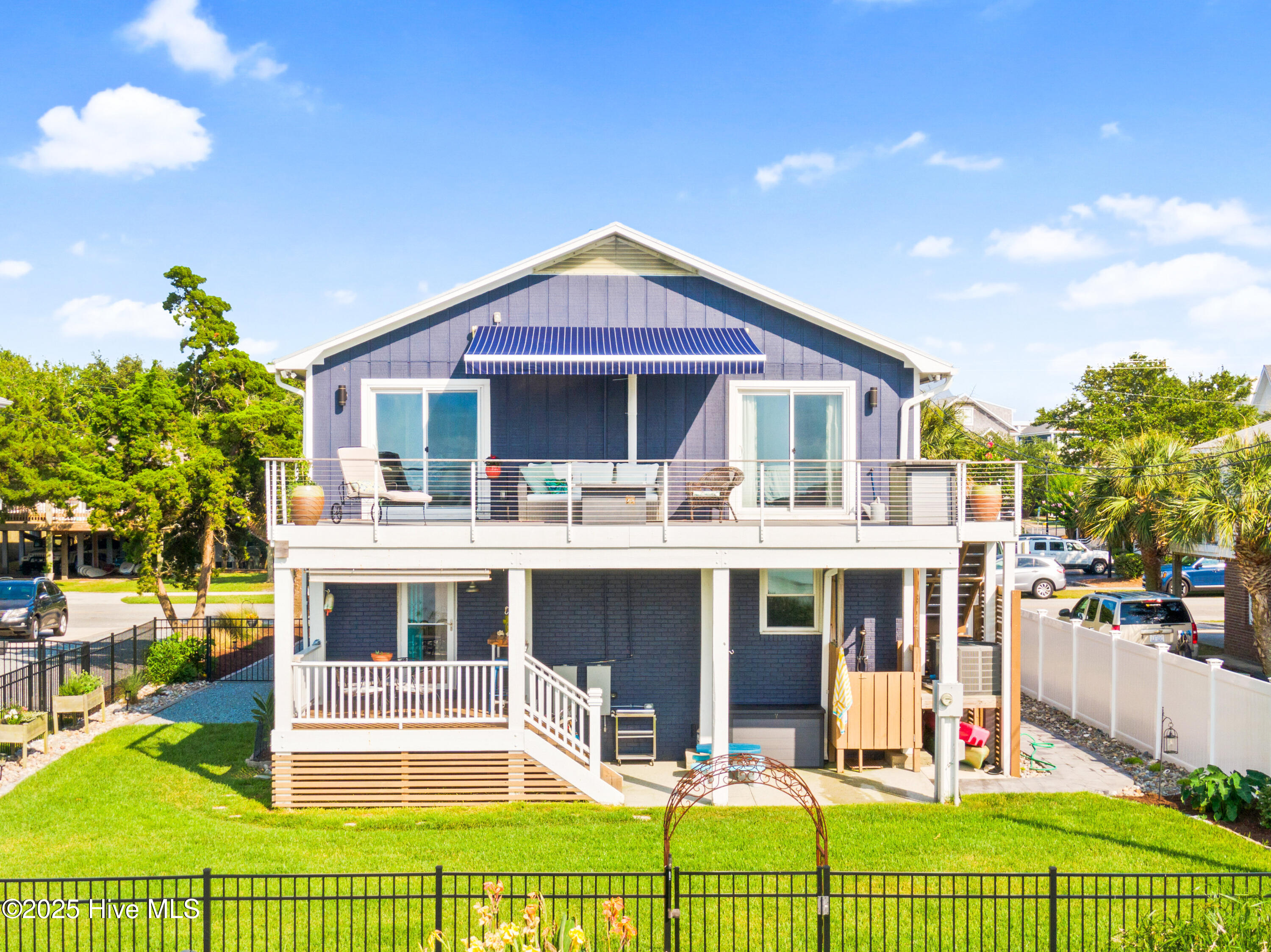 100567814 | Photo 69