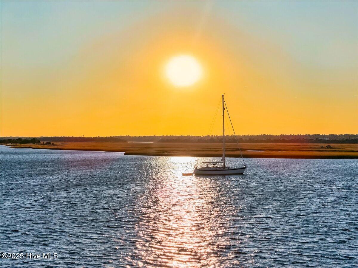 100540926 | Photo 91