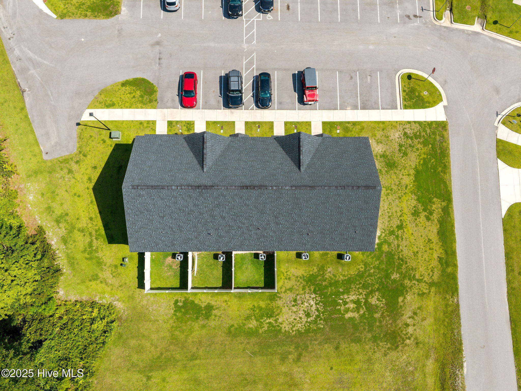 100549921 | Photo 40