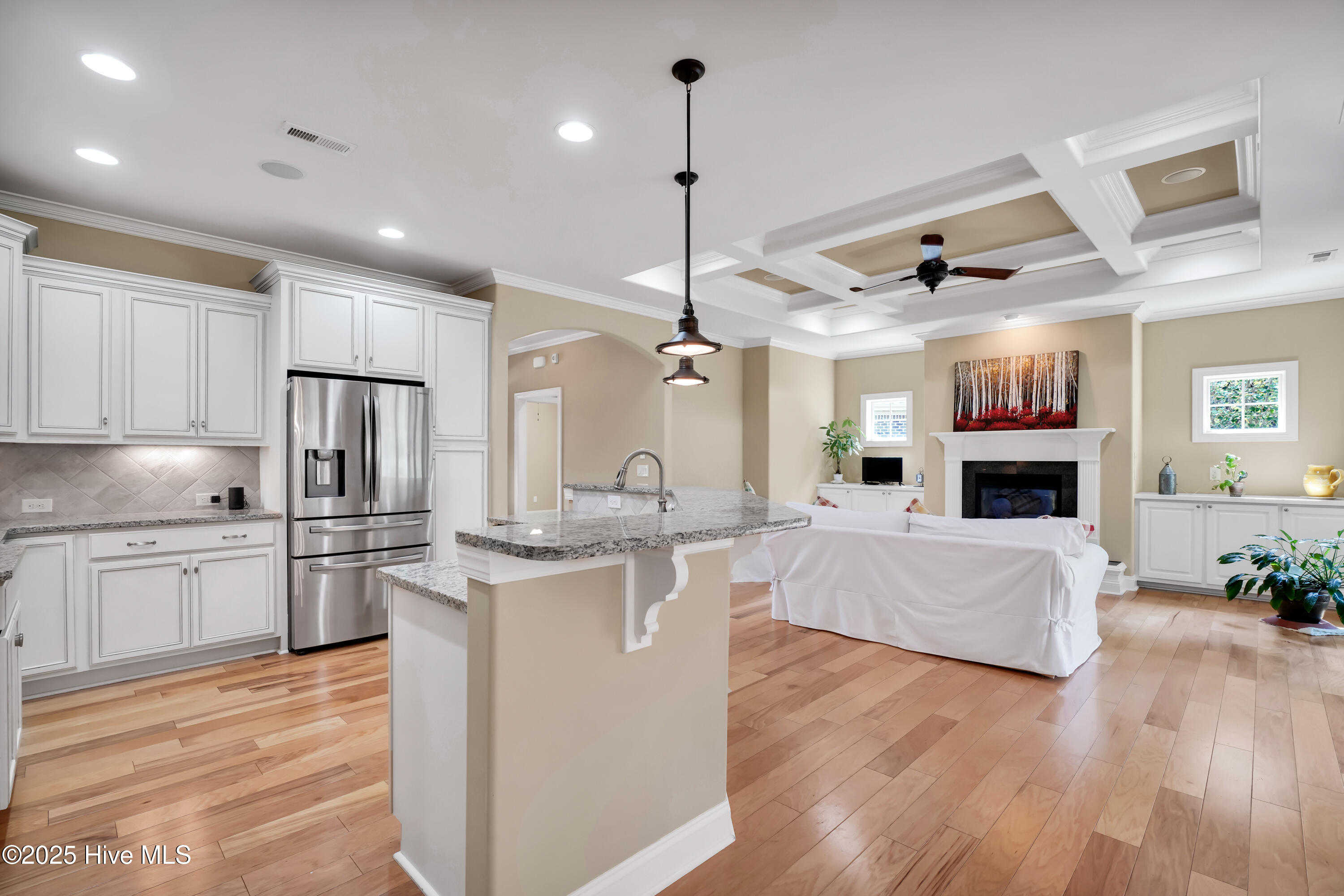 1128StoneMossCourt-19