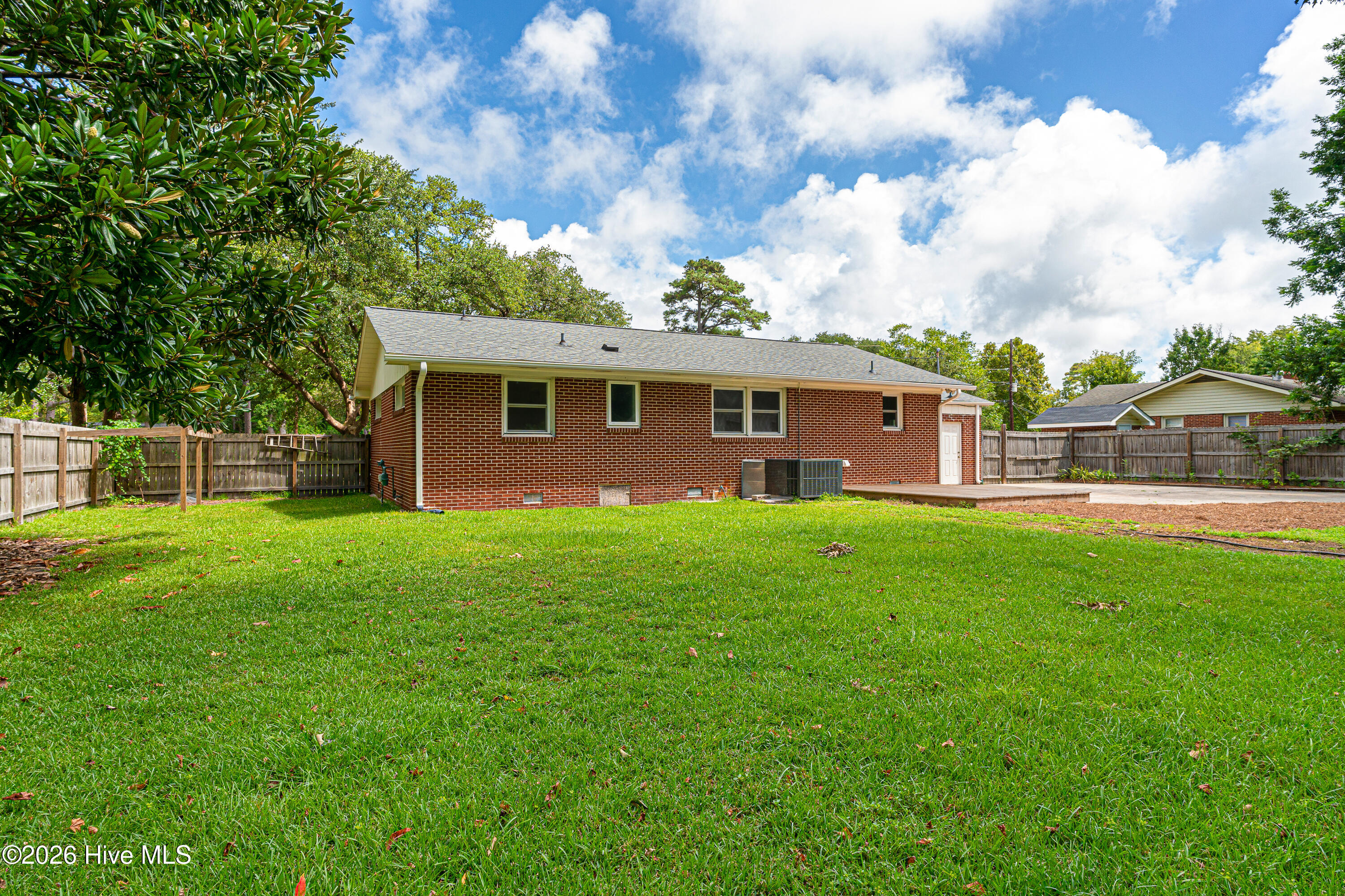 4111 Country Club Road,Morehead City