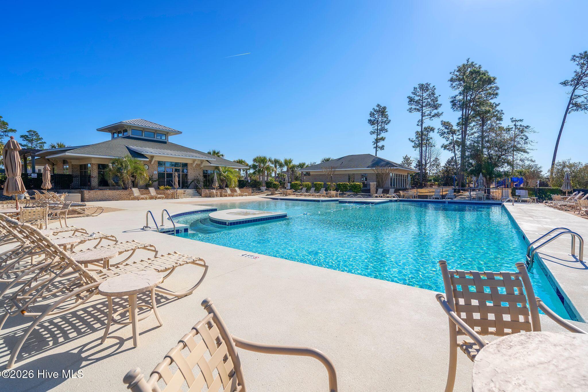 100551646 | Photo 62