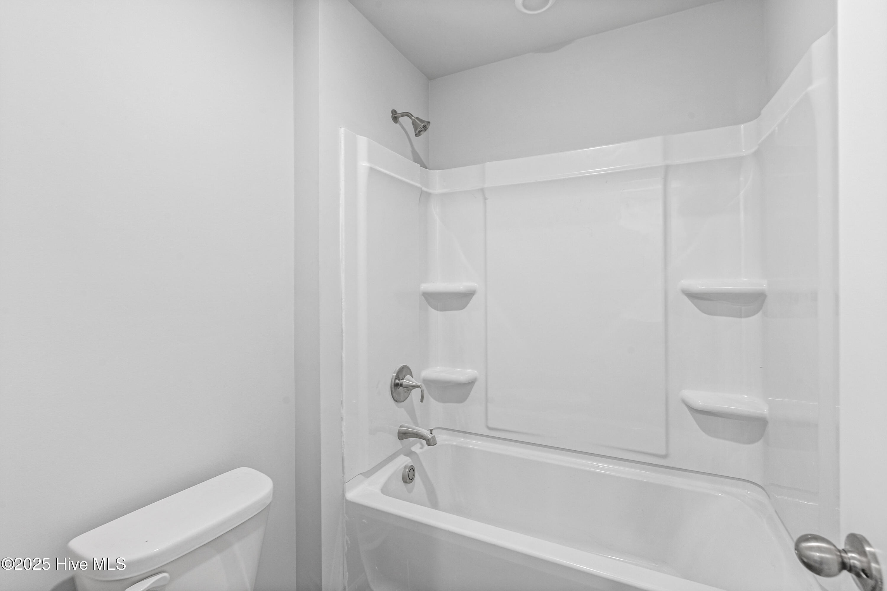 100536894 | Photo 19