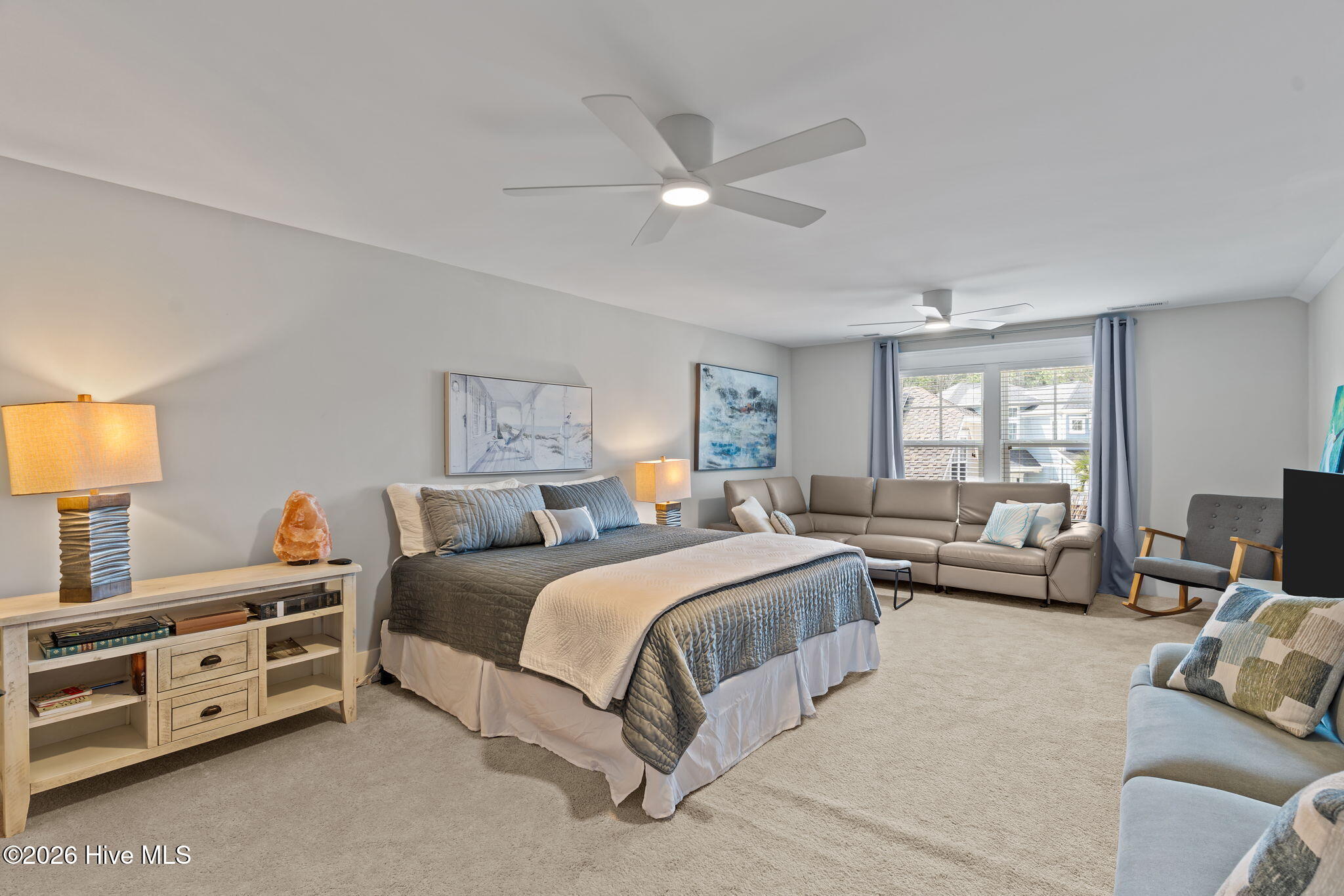 100559704 | Photo 24