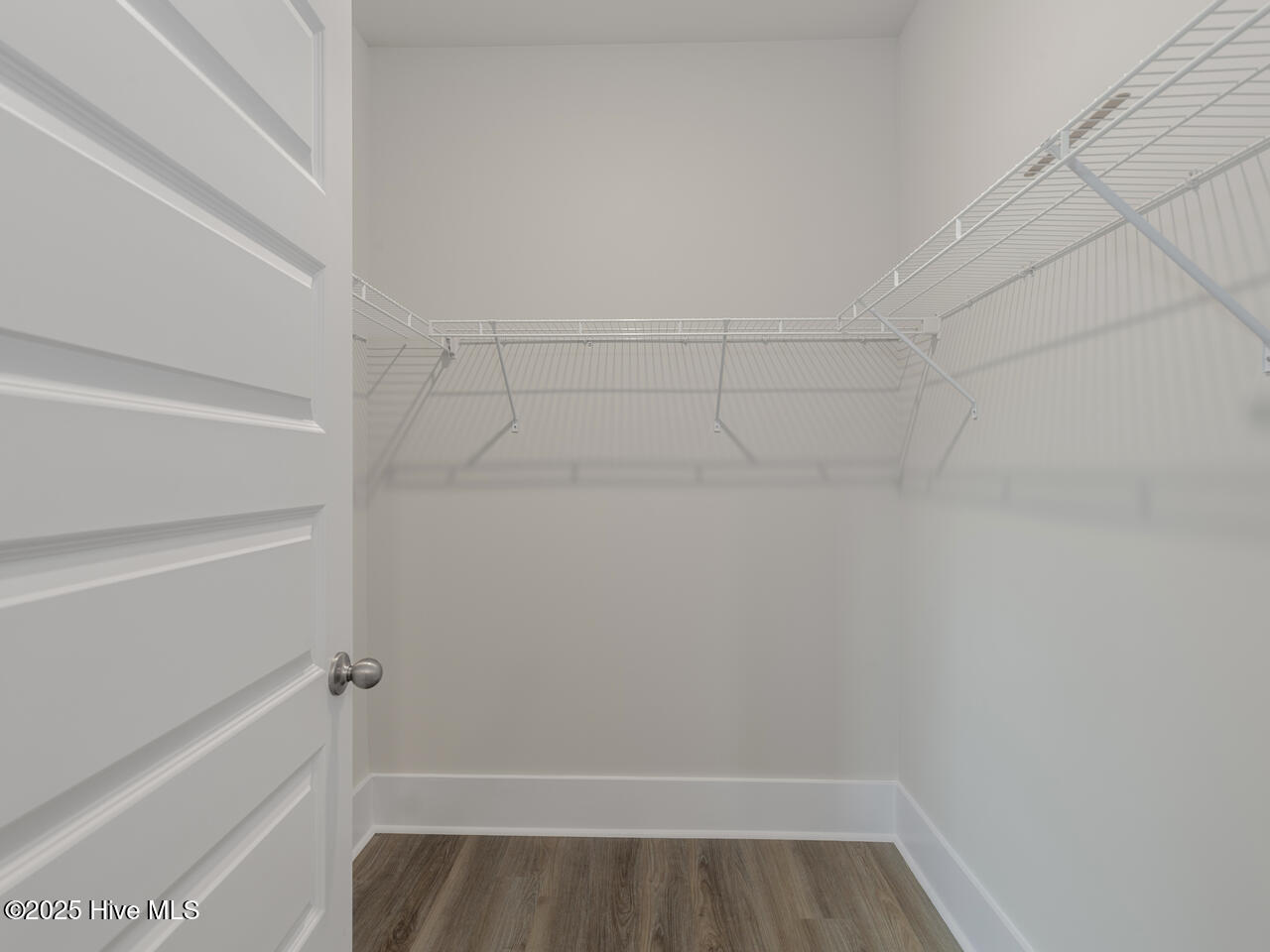 100513796 | Photo 15