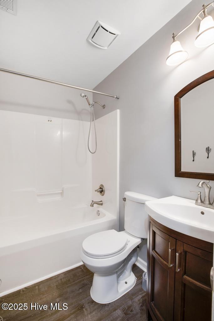 100551792 | Photo 18