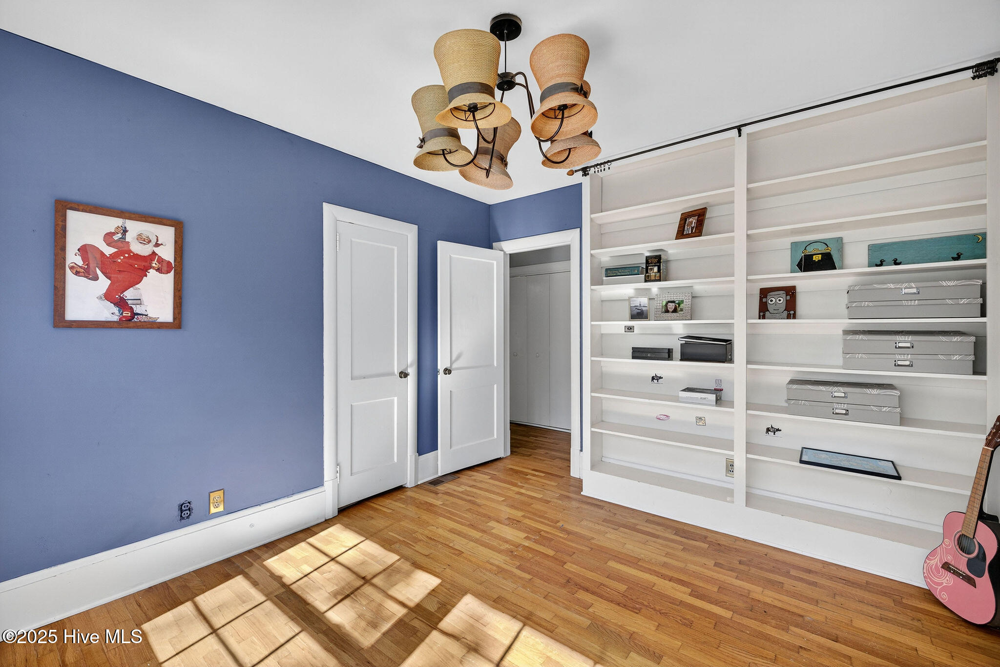 100539754 | Photo 26