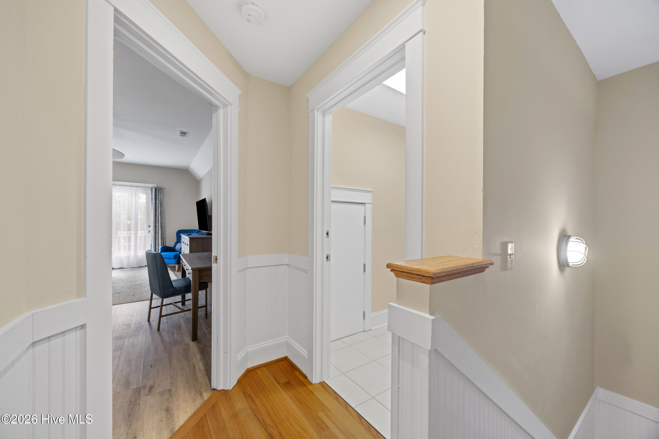 100555680 | Photo 36