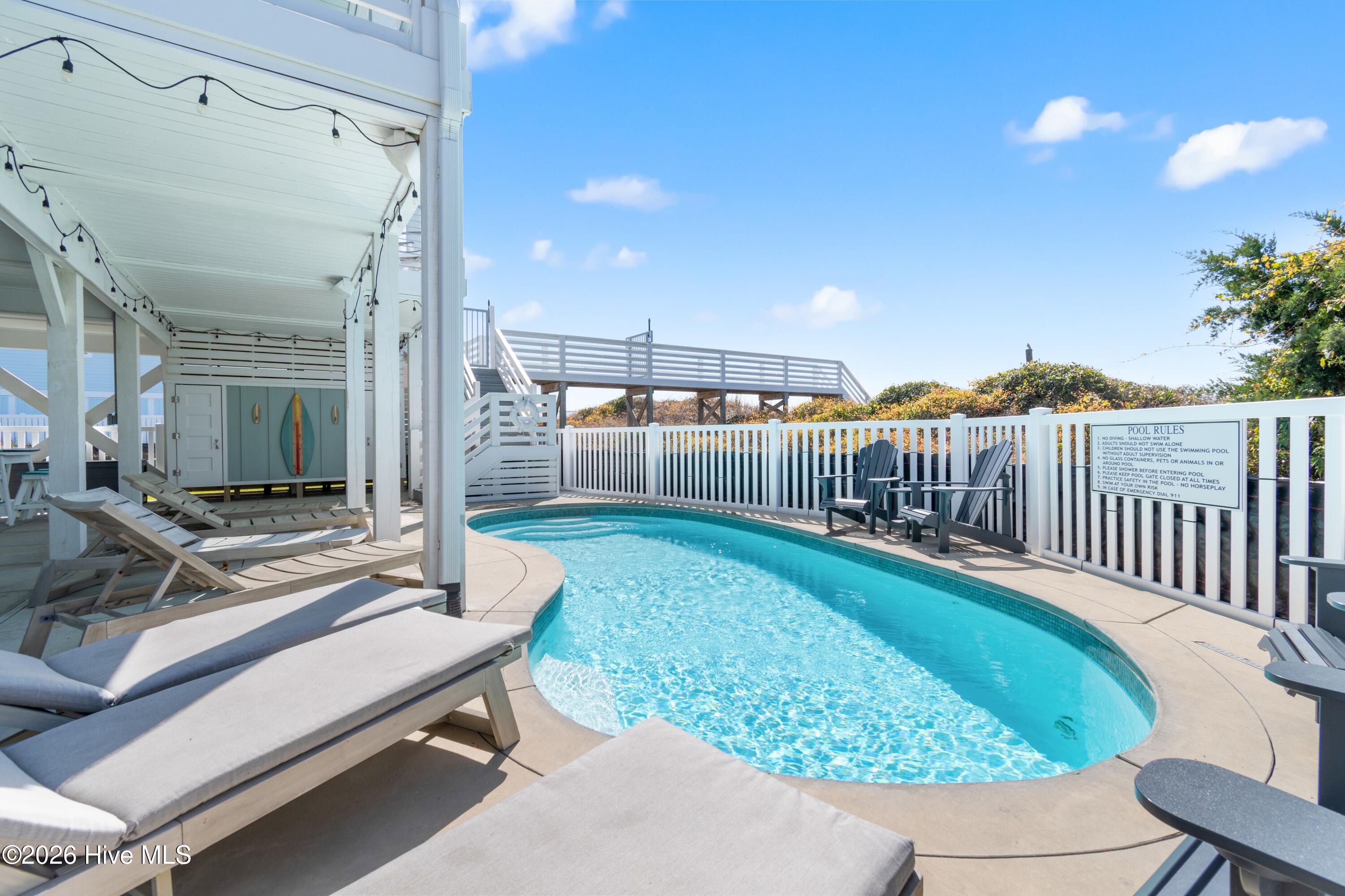 243 Ocean Boulevard W, Holden Beach, NC, 28462