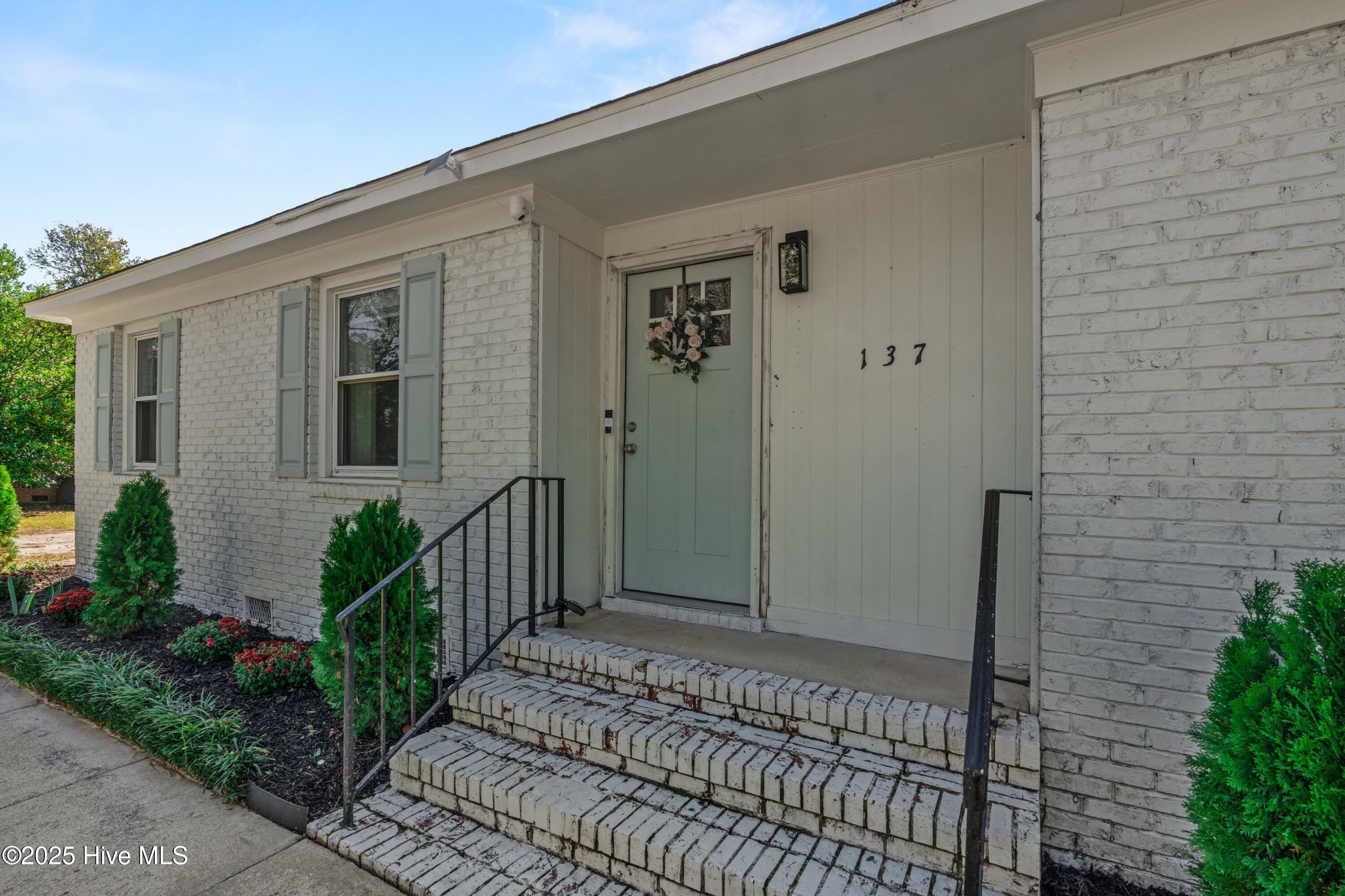 100539708 | Photo 37