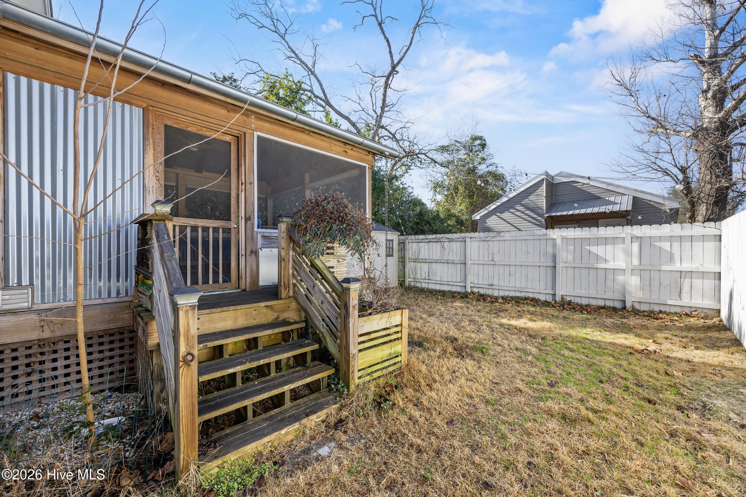 100552854 | Photo 31