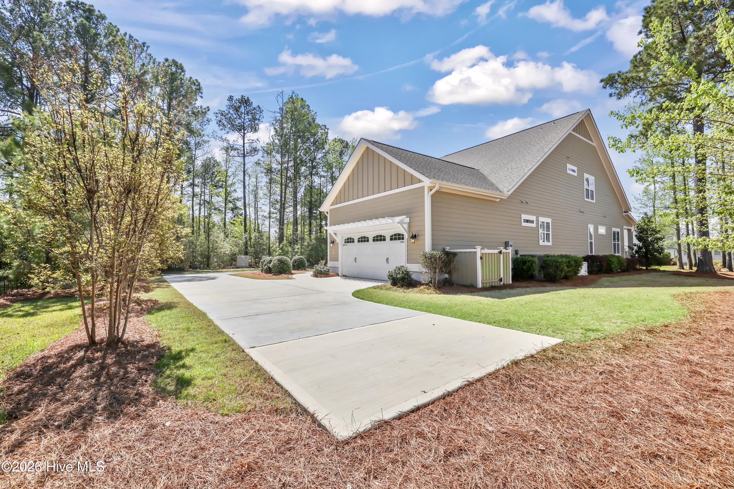 100536924 | Photo 45