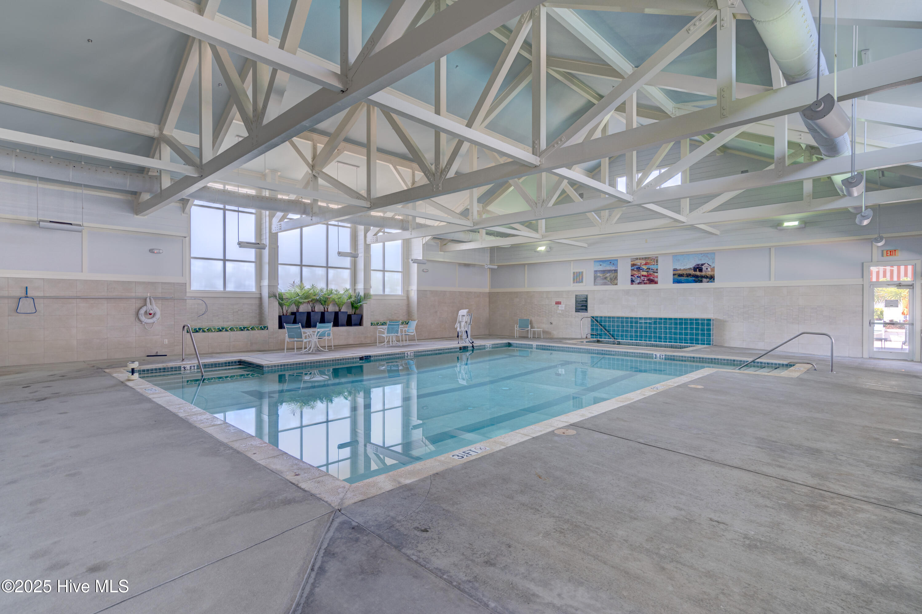 100547164 | Photo 67