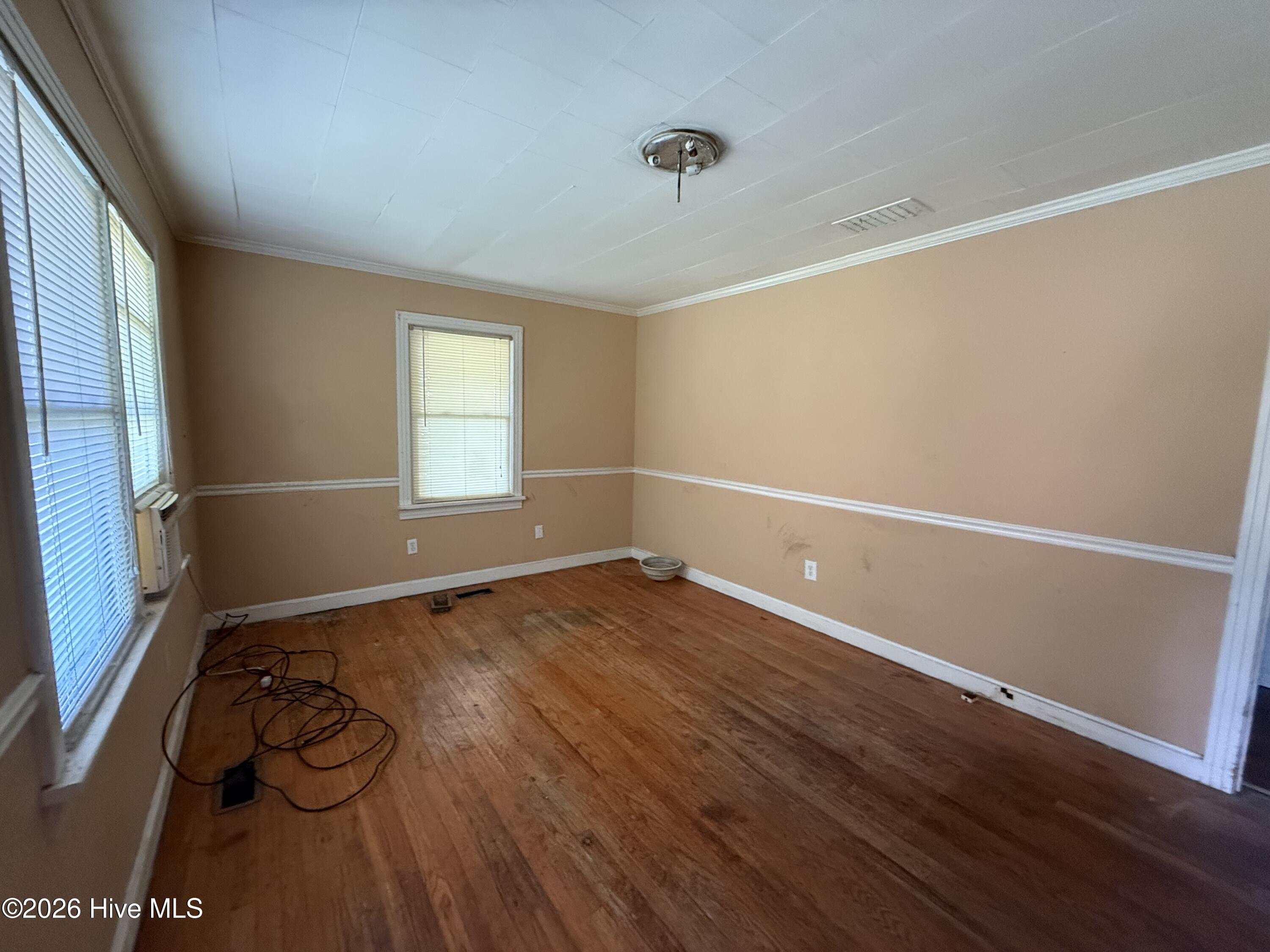 Photo 4 of Single family home for sale at 217 N Edgewood Ave, Williamston, NC 27892 | MLS# 100608154 | Listing updated on 2026-10-05
