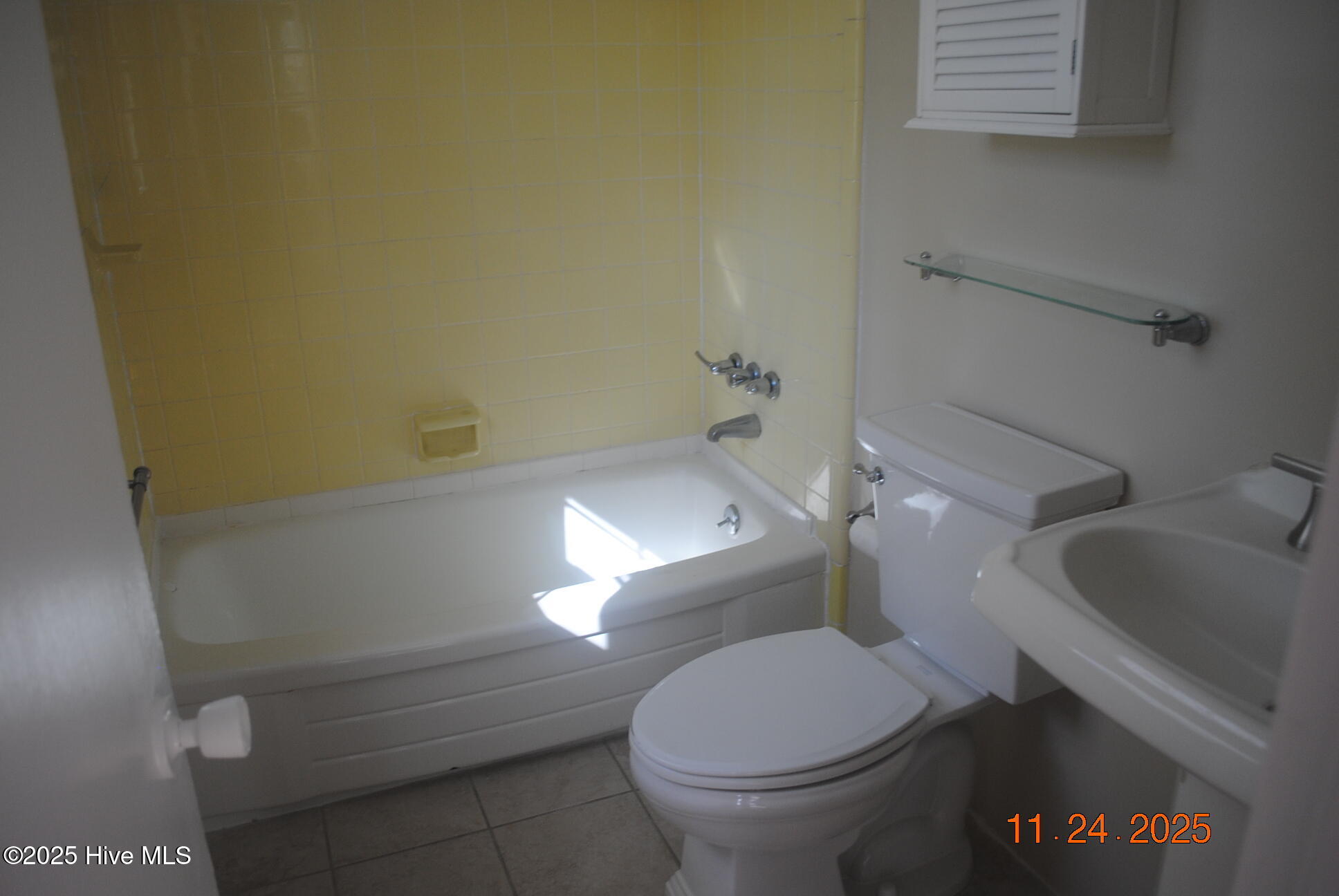 100543515 | Photo 12