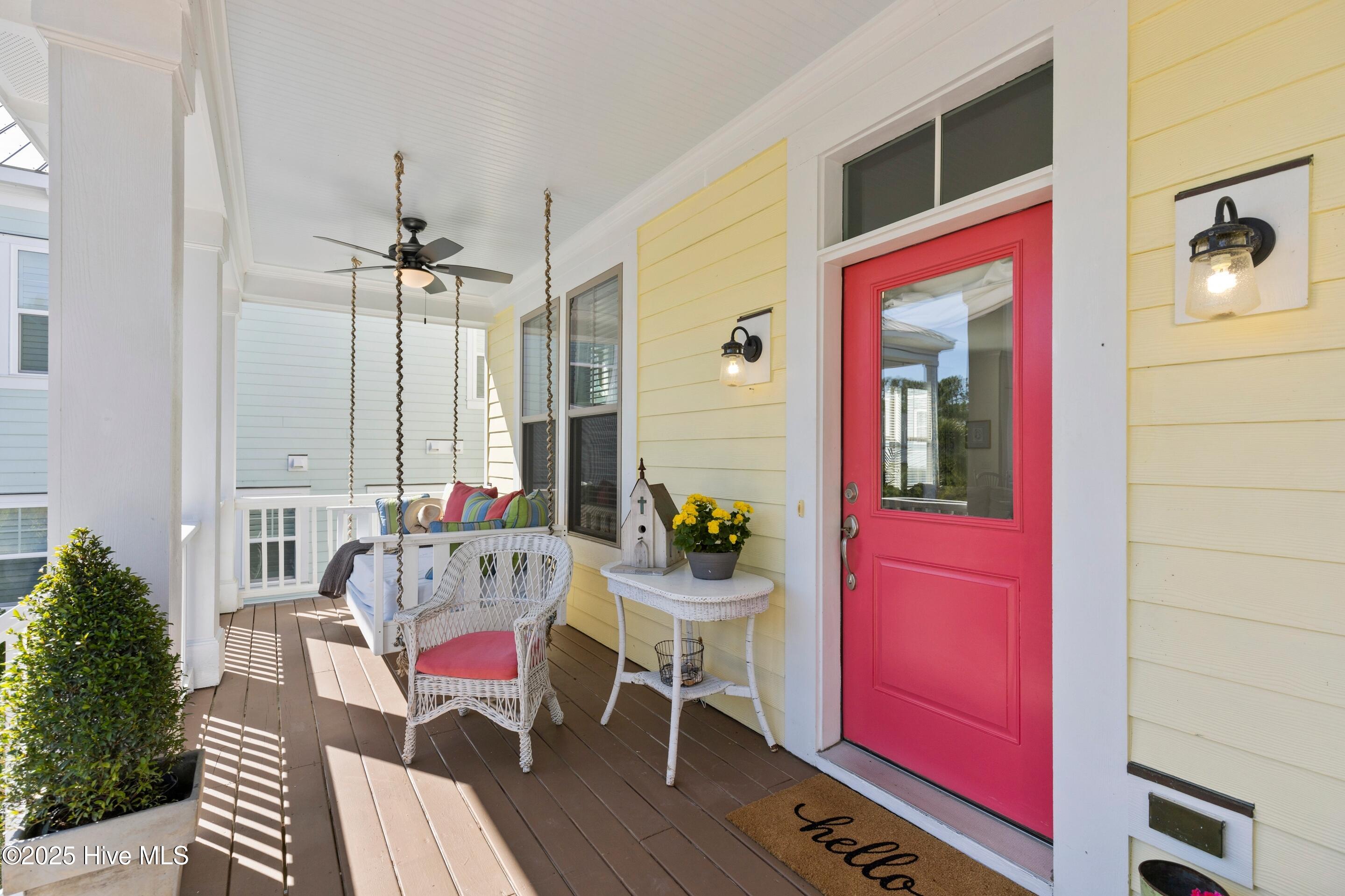 100536198 | Photo 63