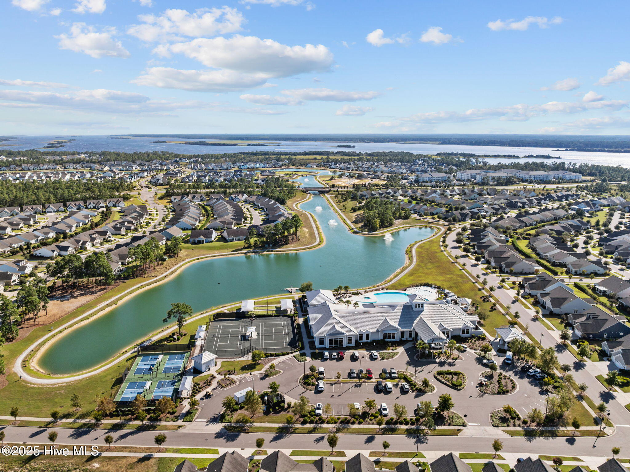 100540336 | Photo 62