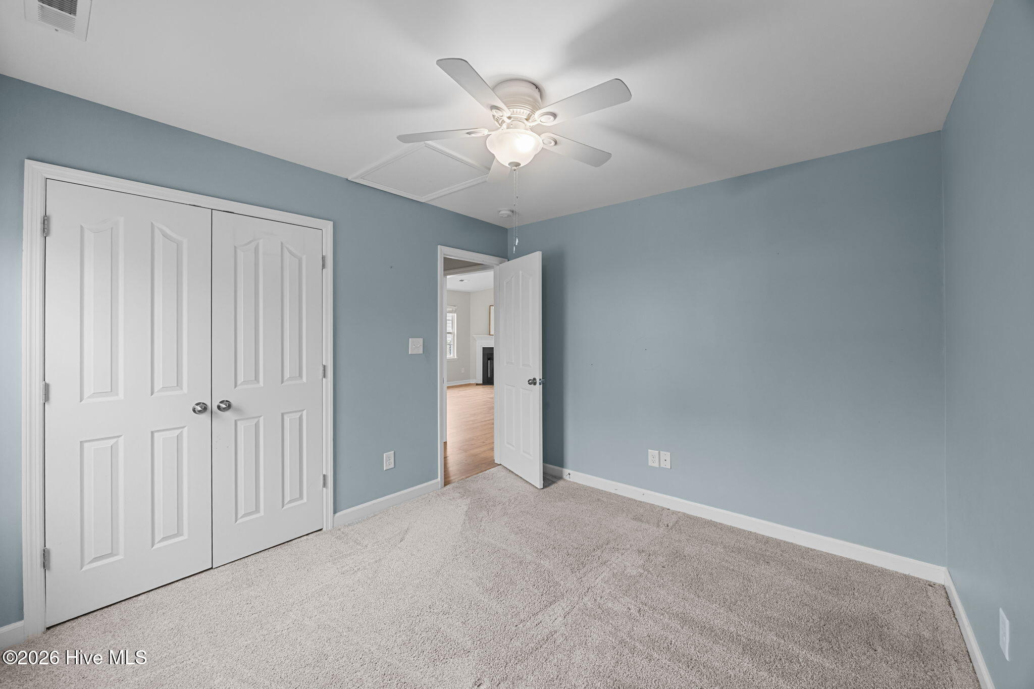 100557959 | Photo 13