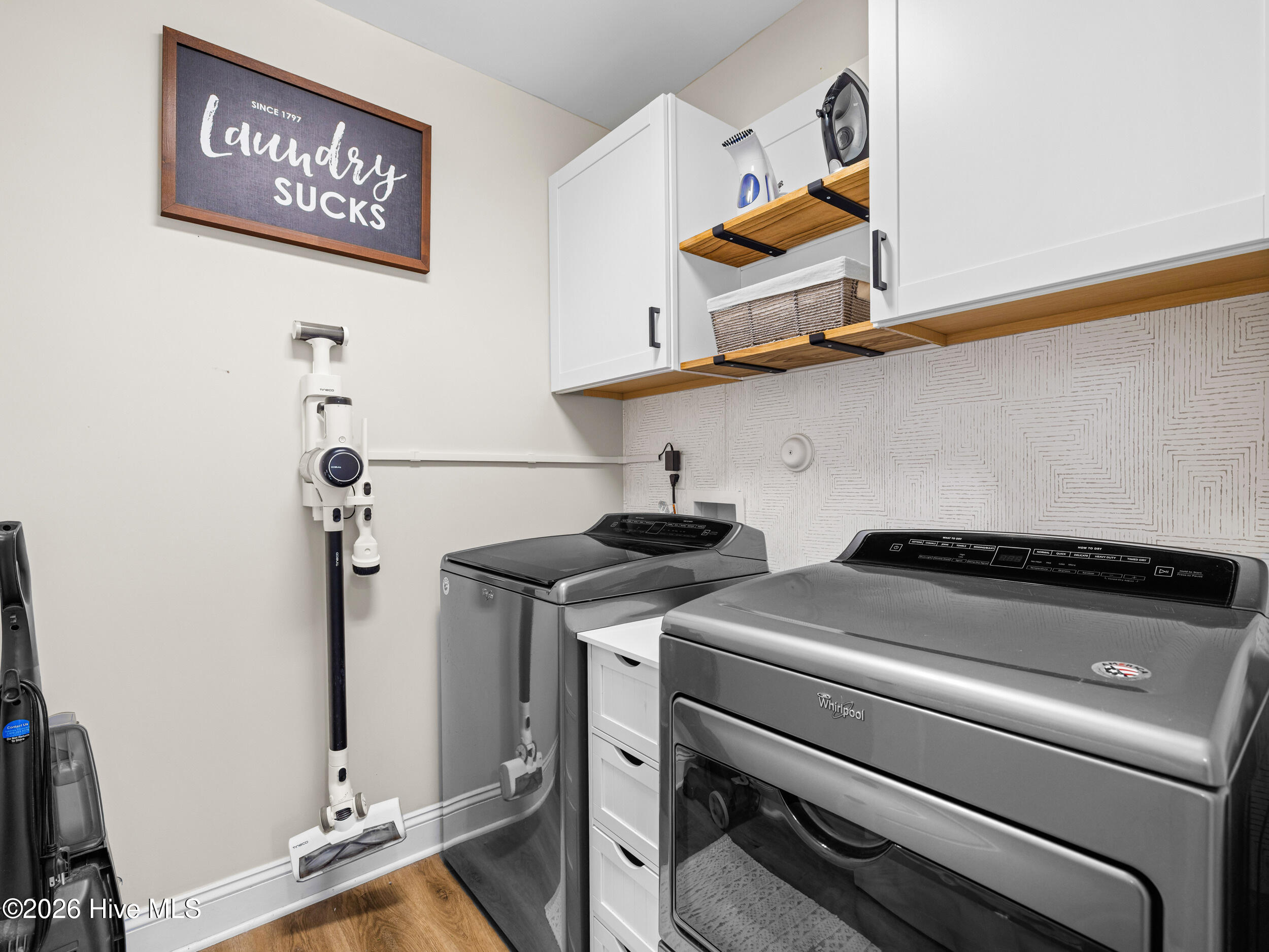 100566633 | Photo 58