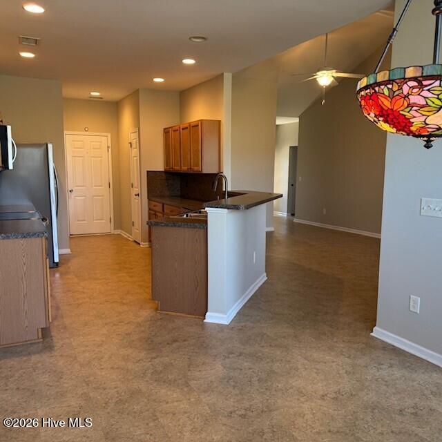 100541260 | Photo 15