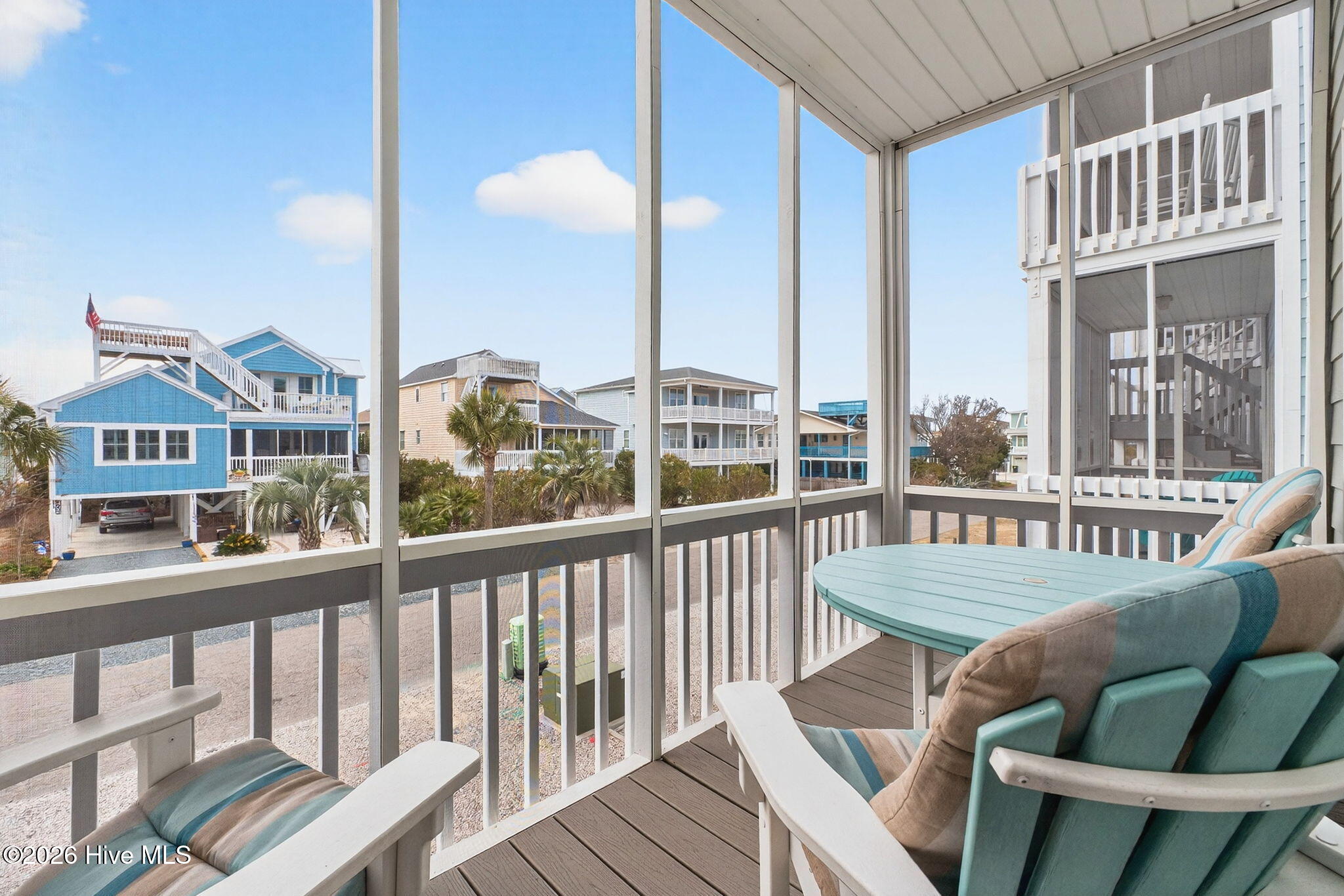 100553684 | Photo 31