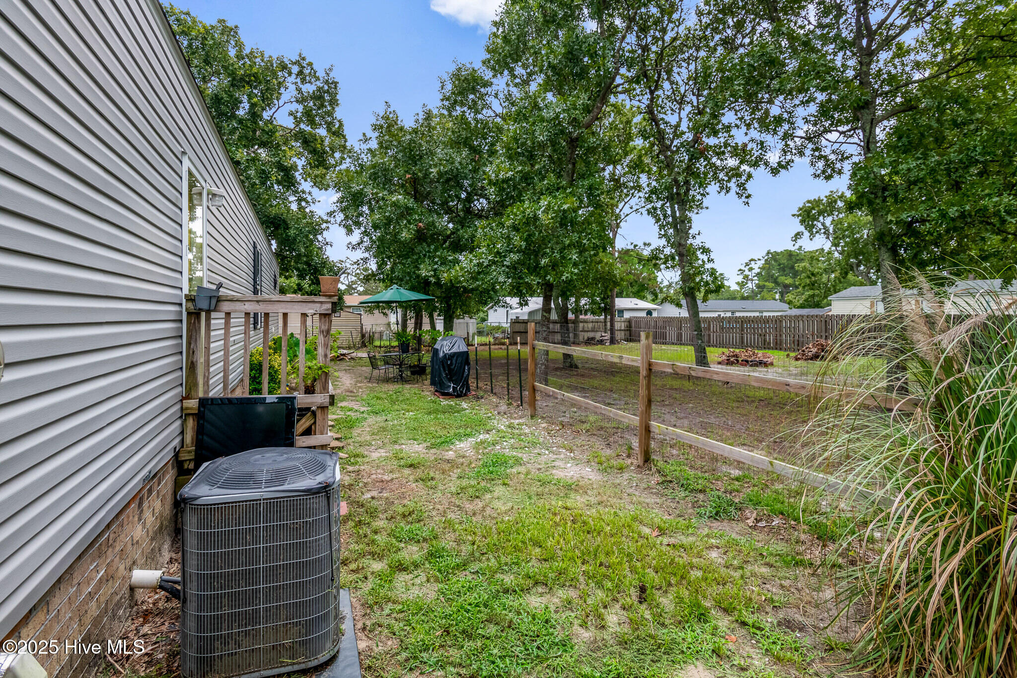 100524140 | Photo 30