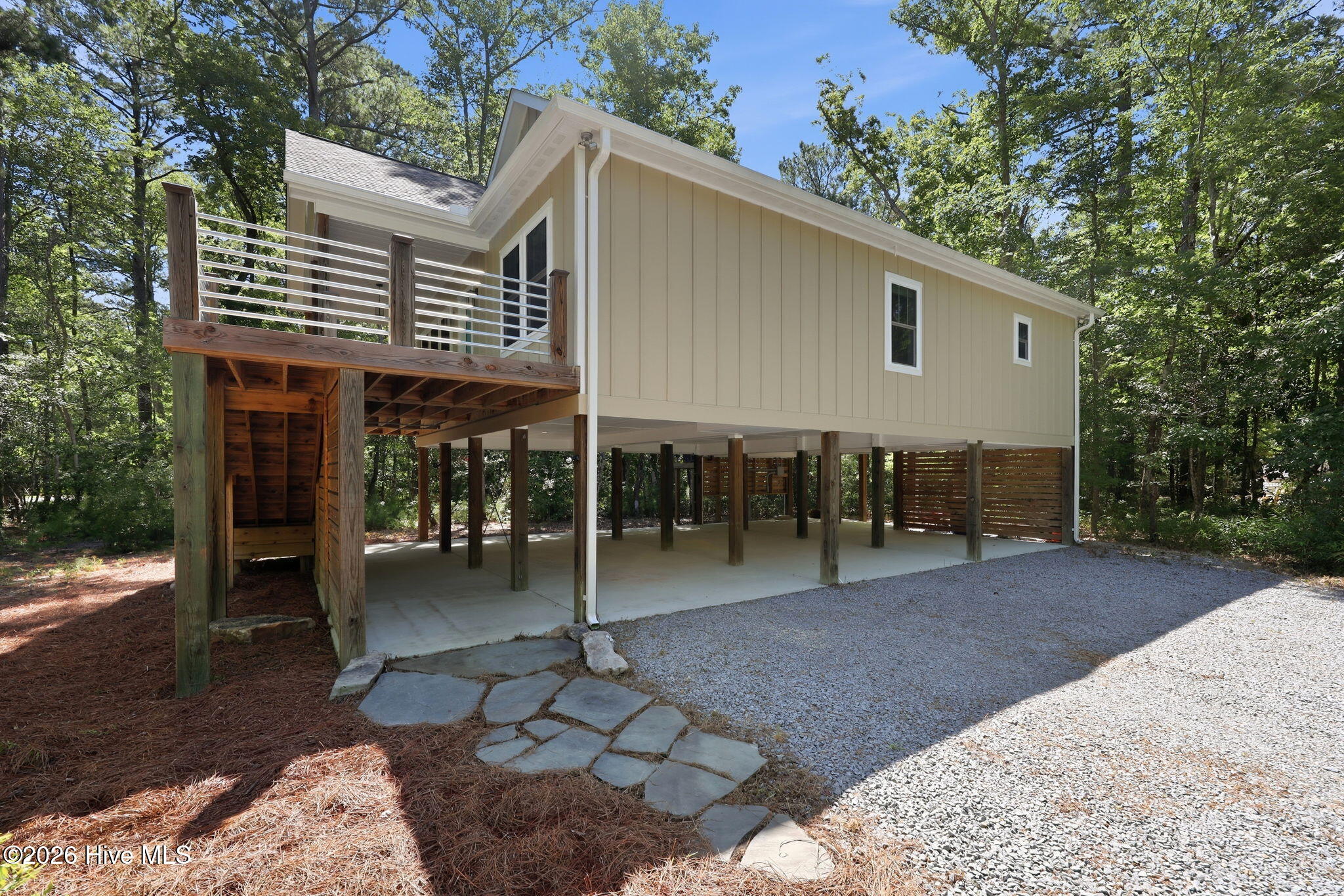 1425 Seafarer Drive,Oriental