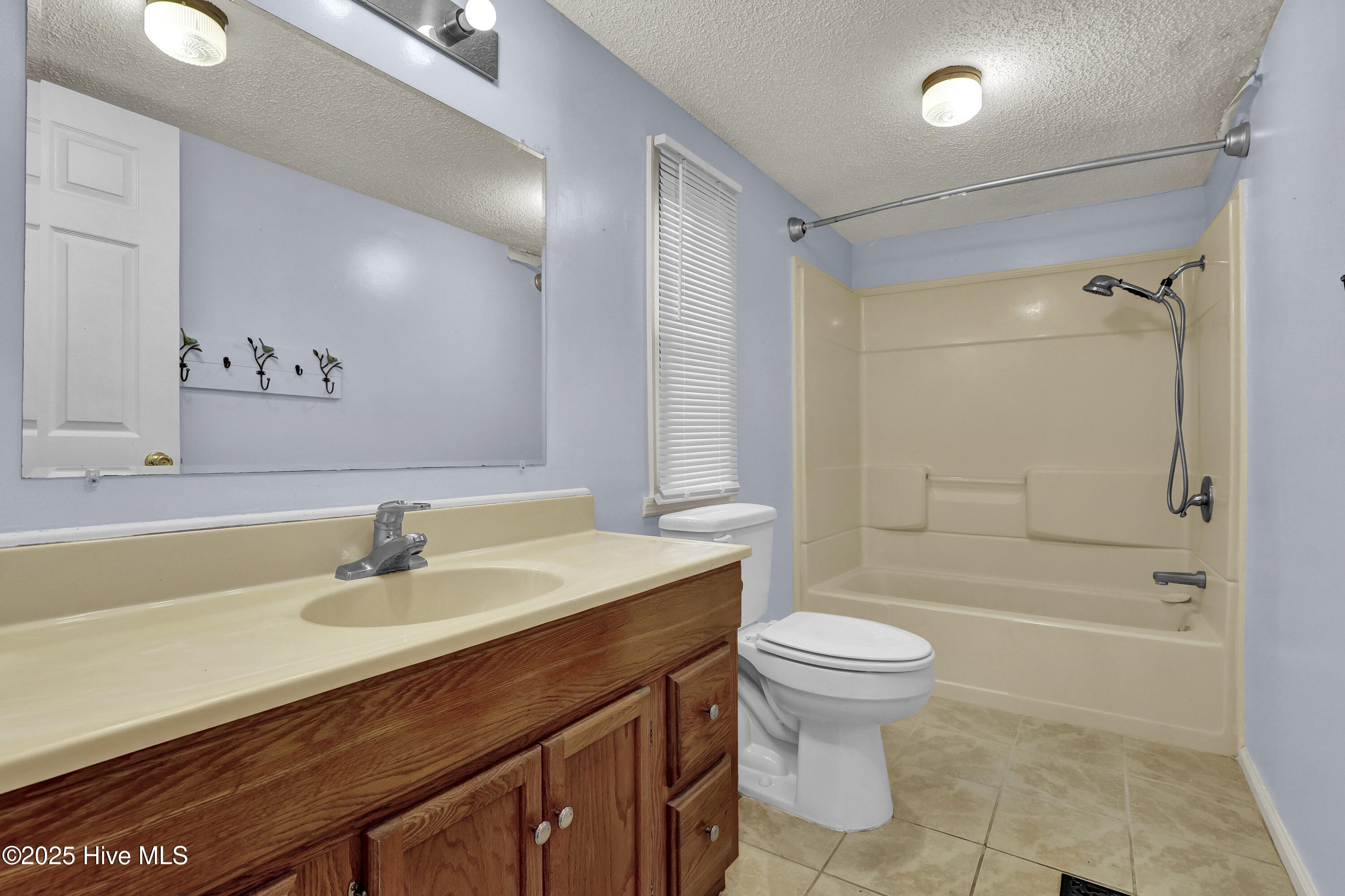 100531517 | Photo 30