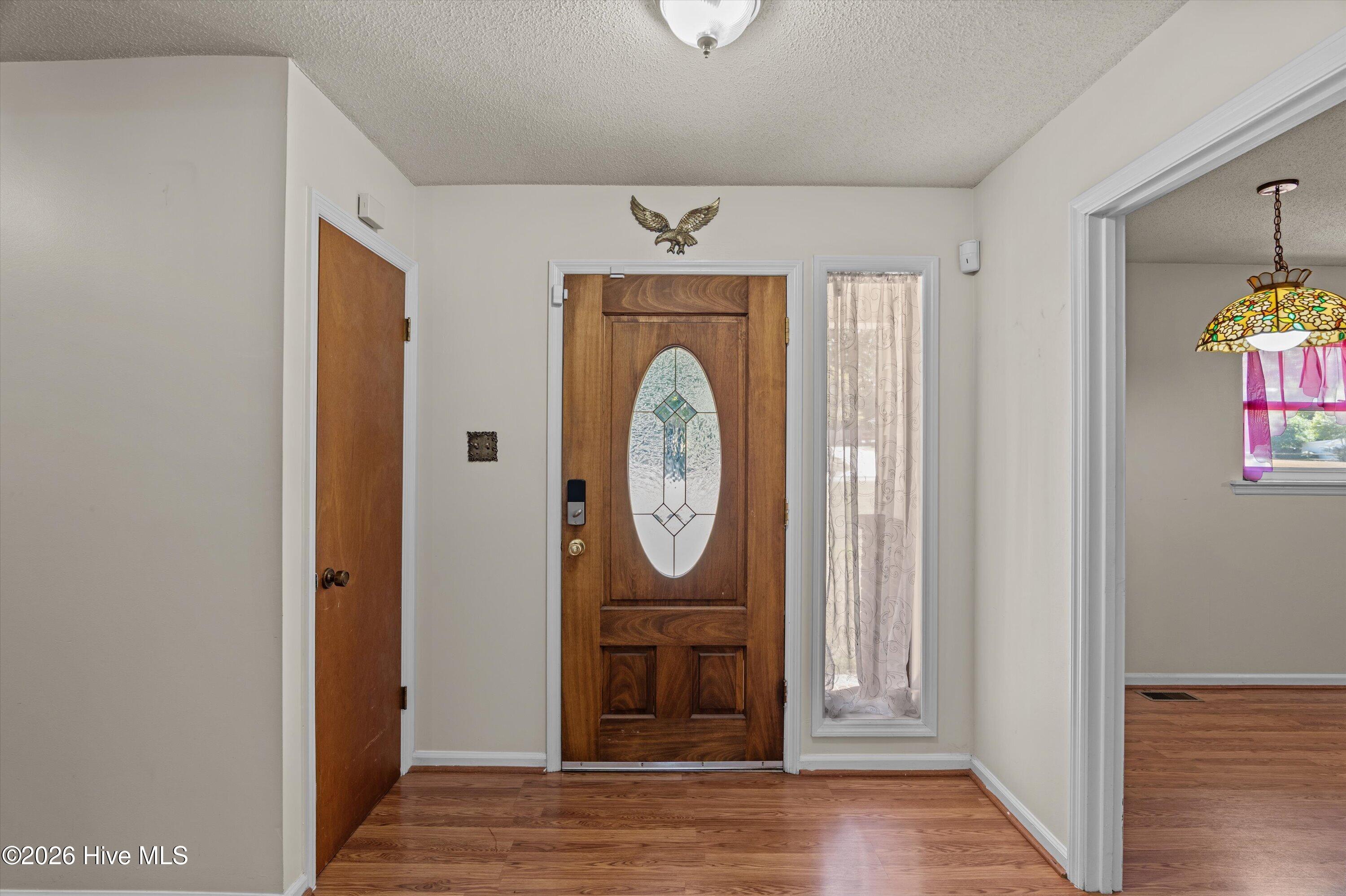 Photo 4 of Single family home for sale at 8 Shaddohill Pl, North Augusta, SC 29860 | MLS# 100607030 | Listing updated on 2026-10-01