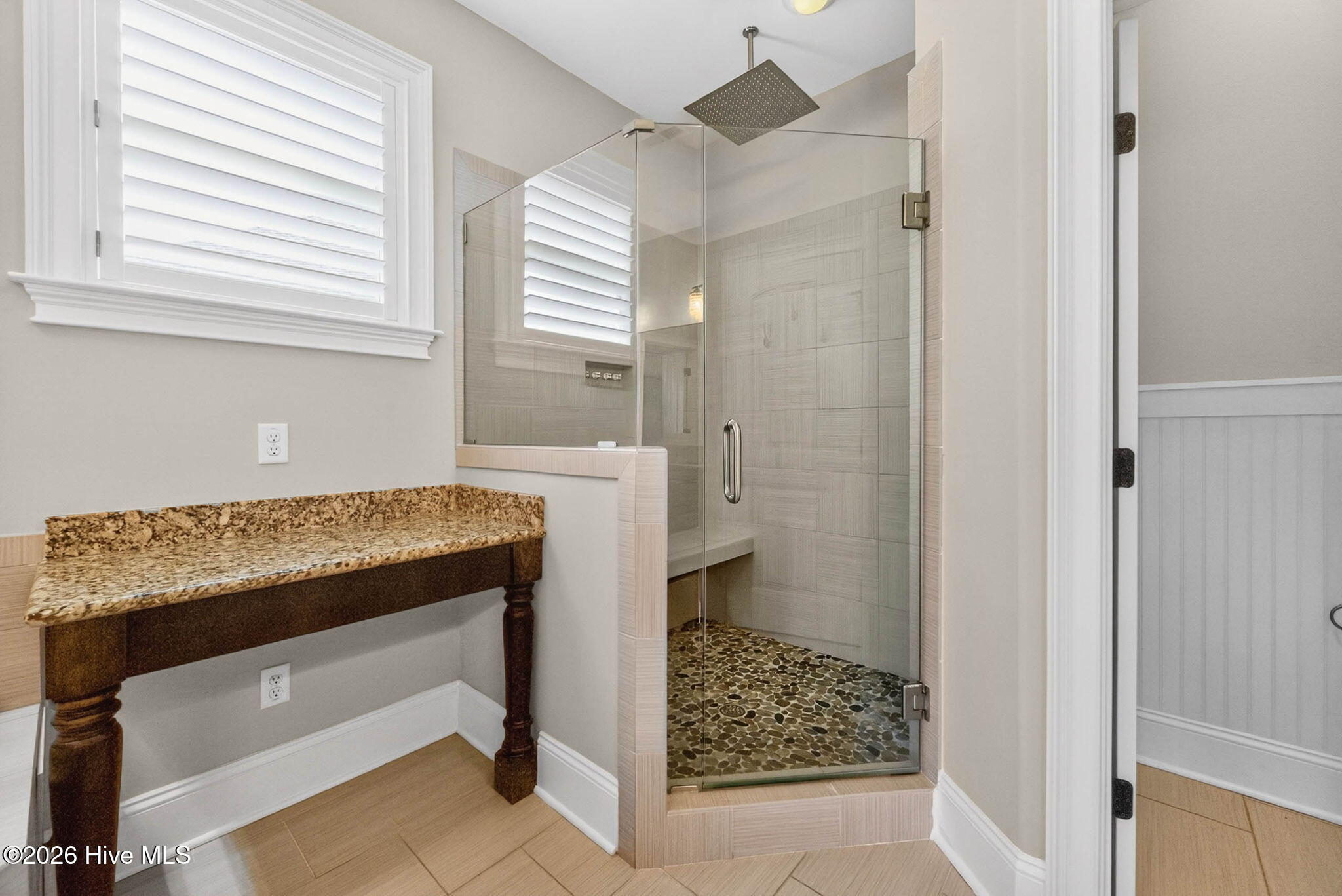 100567612 | Photo 42