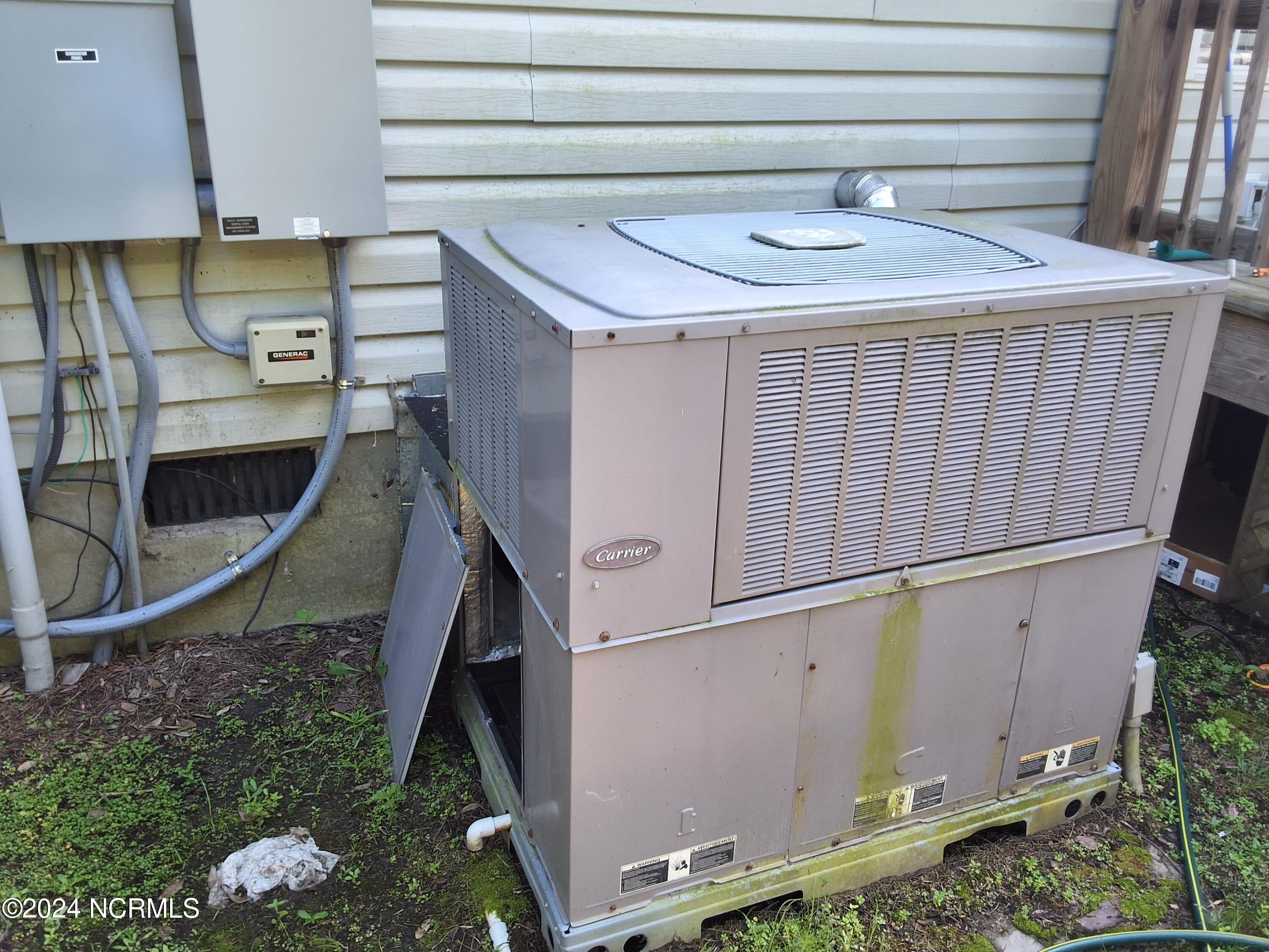 100463336 | Photo 67