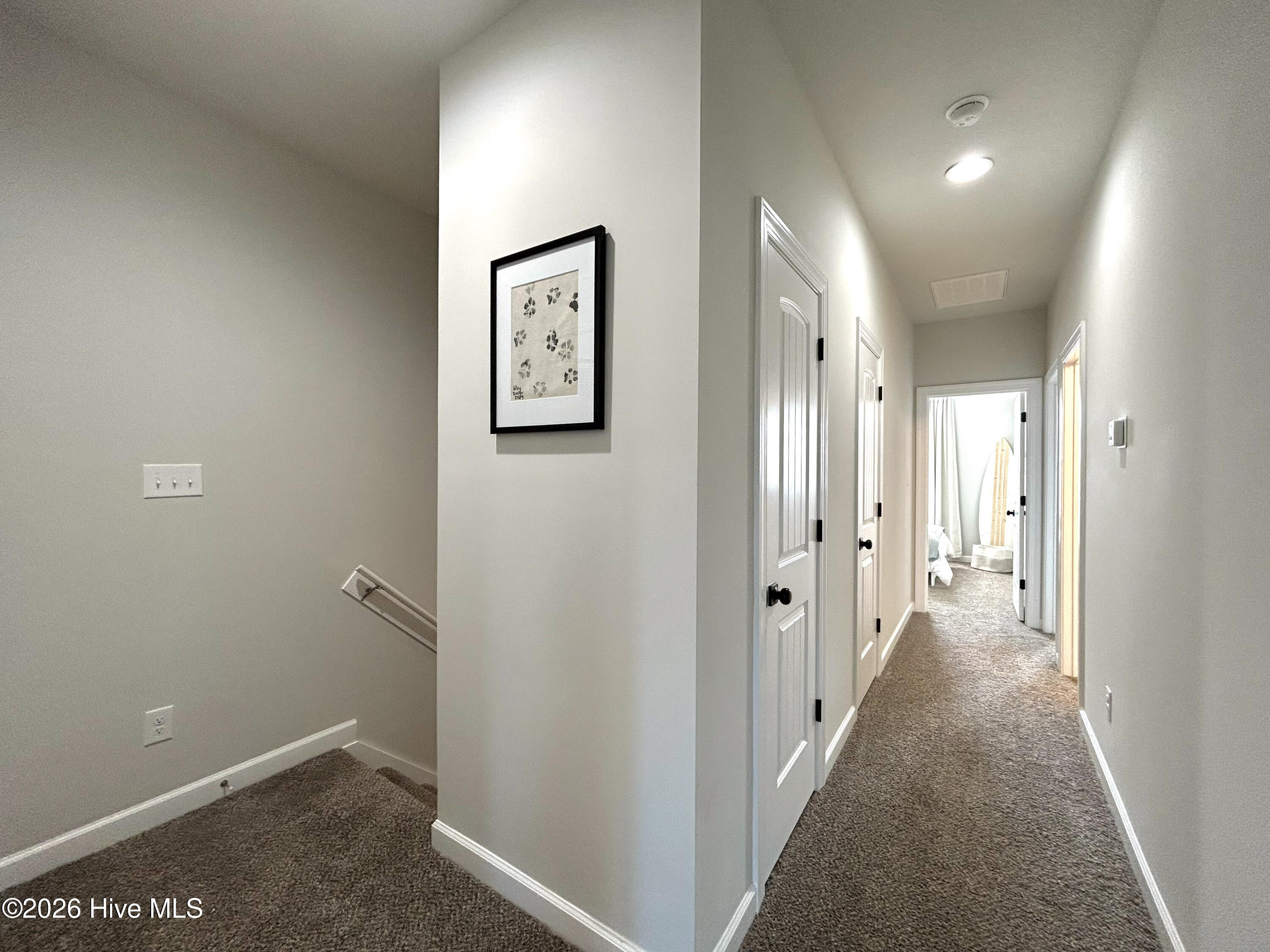 100553295 | Photo 16