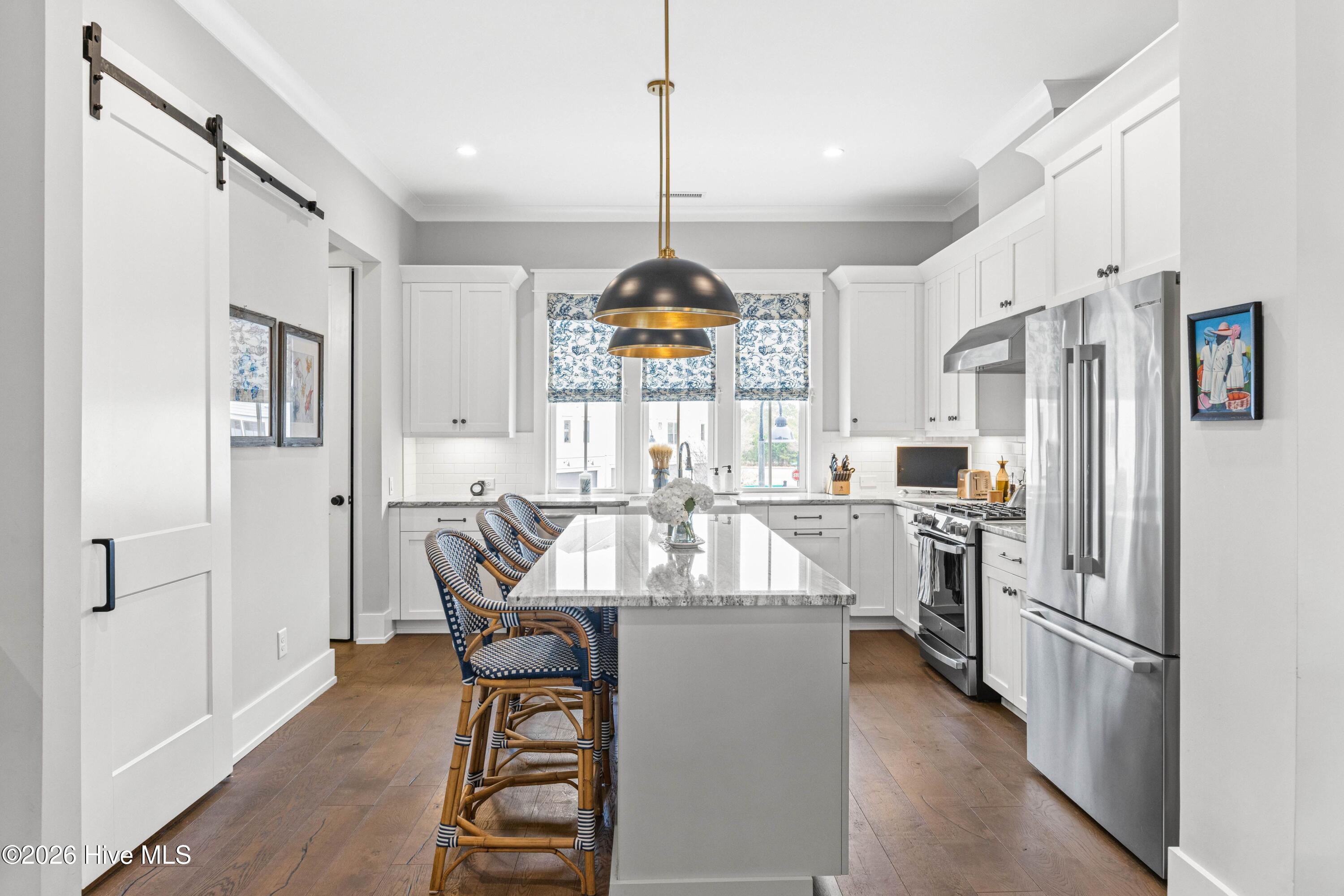 100556500 | Photo 11