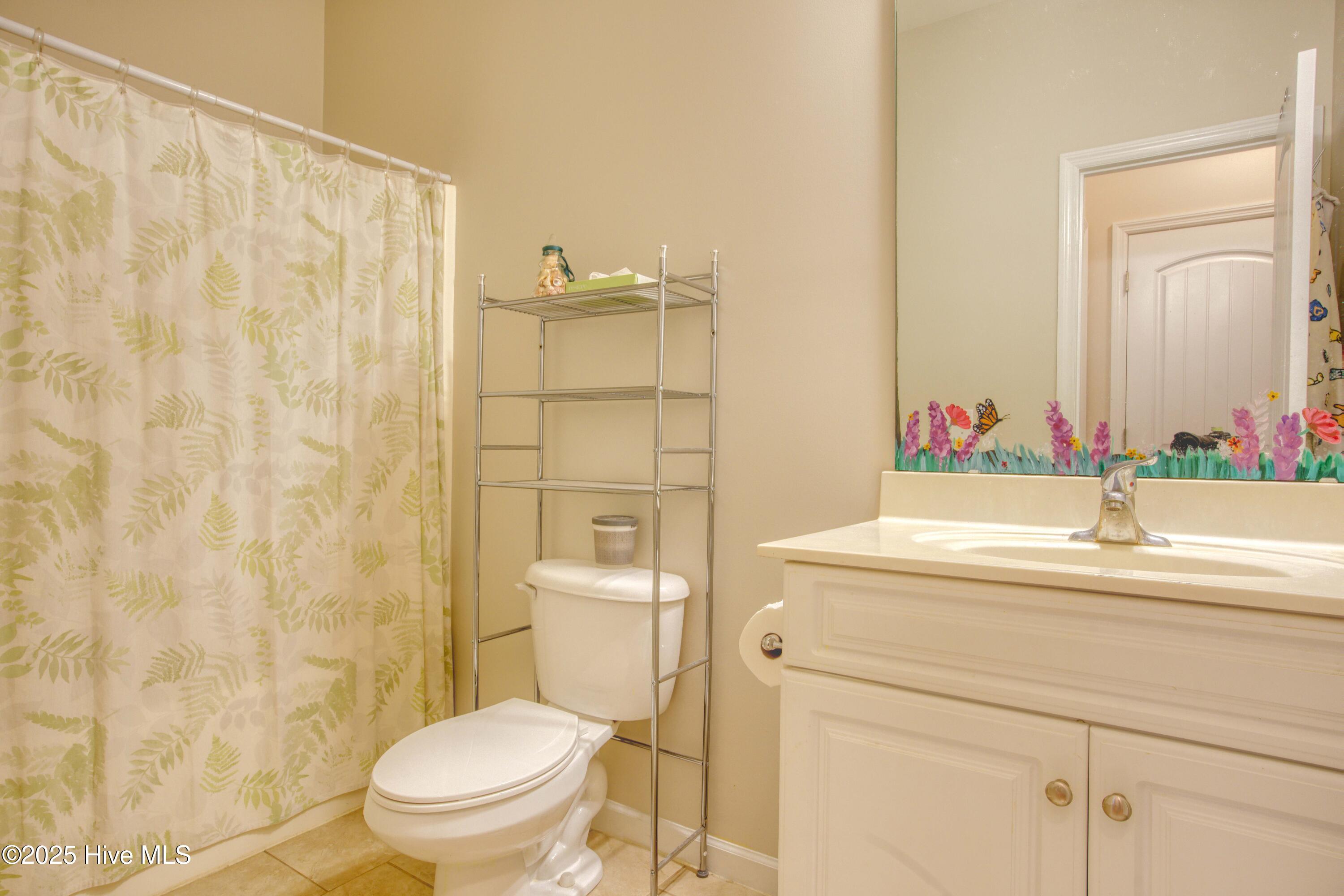 100537657 | Photo 28