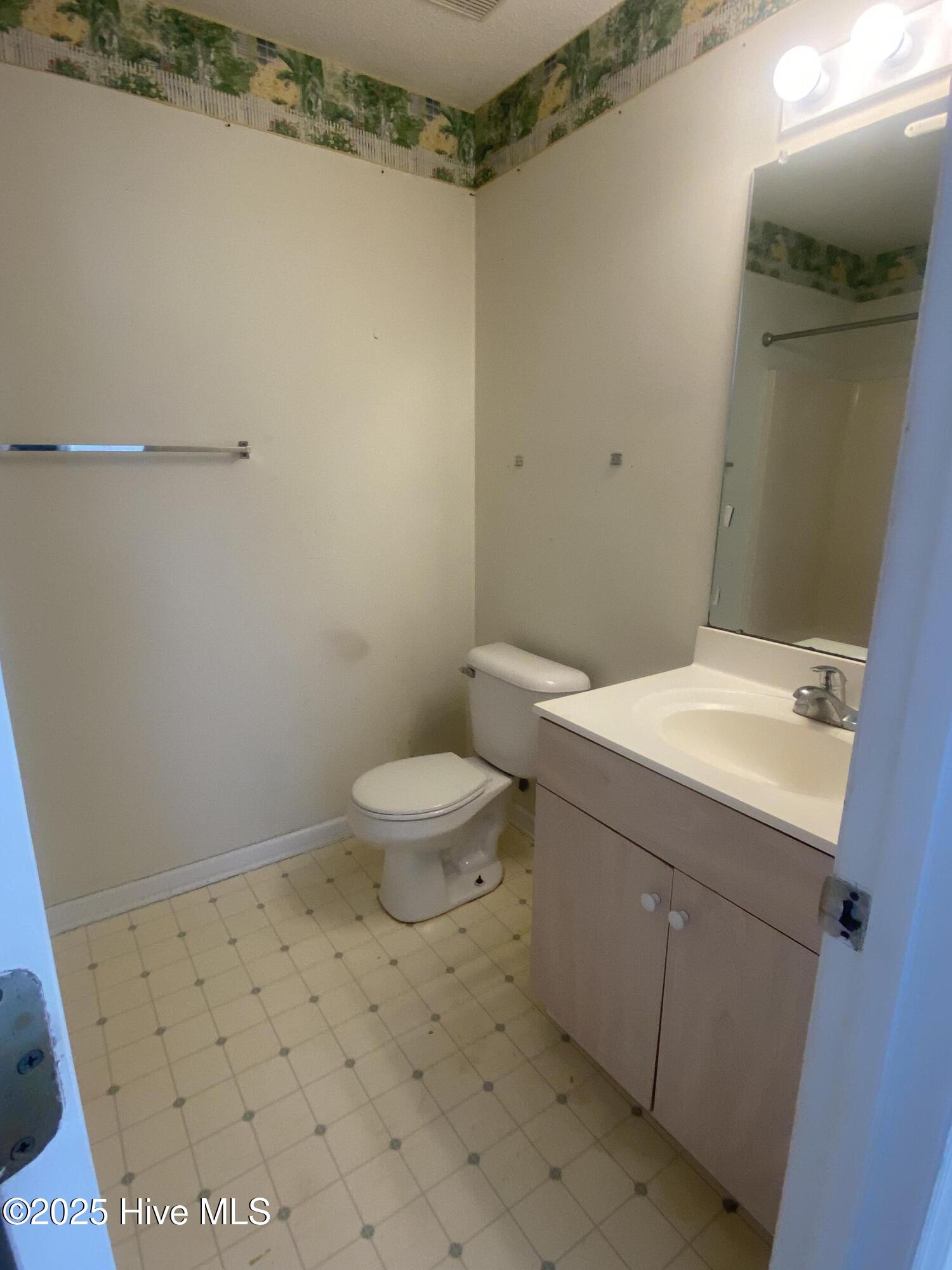 100517561 | Photo 22