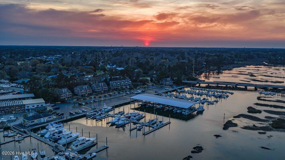 100562506 | Photo 39