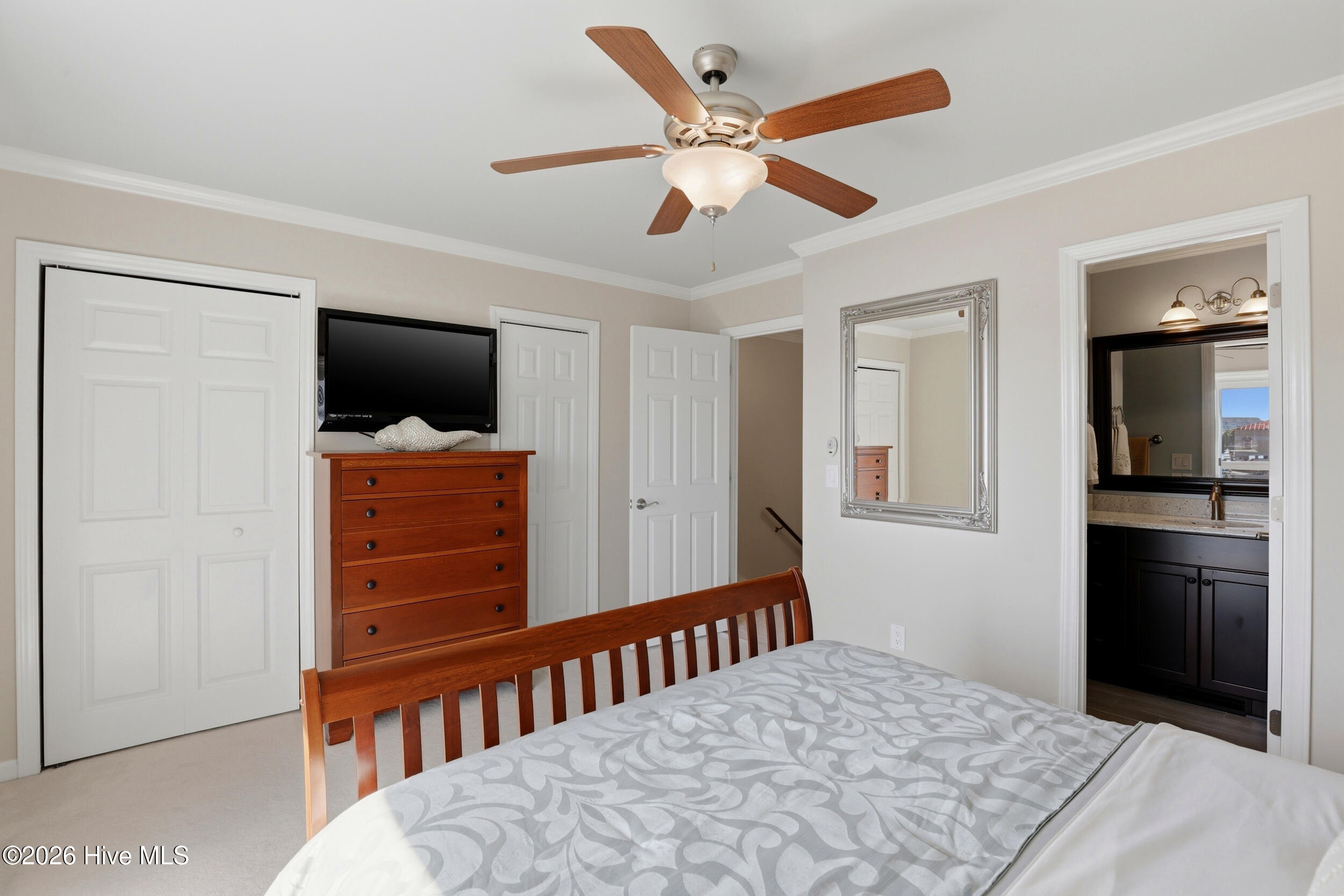 100559731 | Photo 31