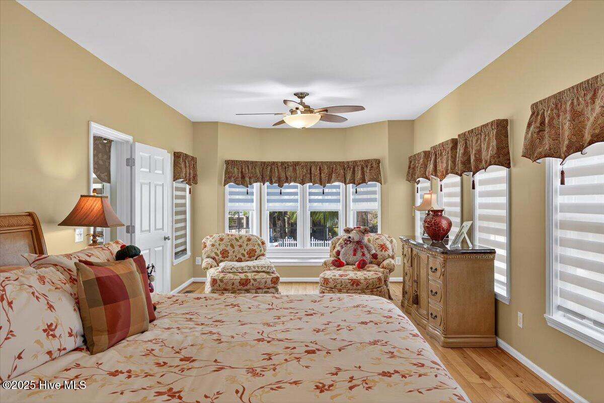 100514945 | Photo 21