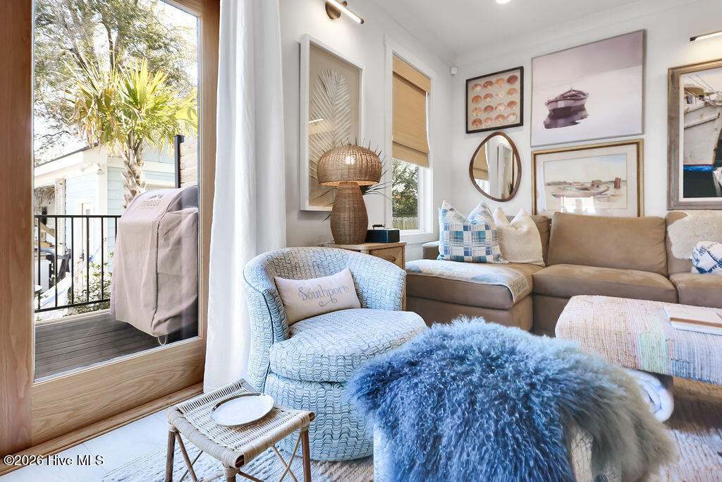 100549041 | Photo 25