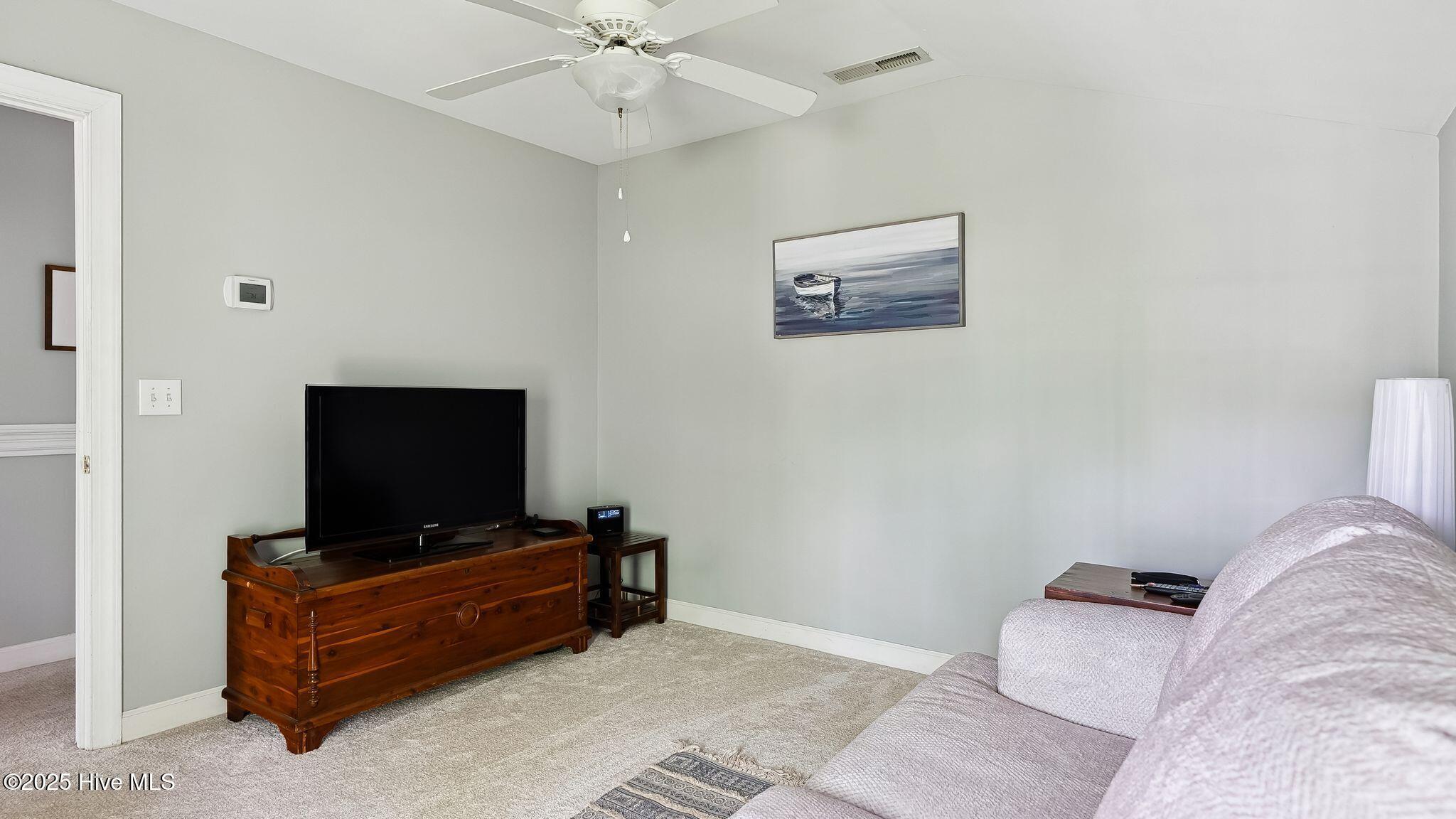 5 Wake Forest Court