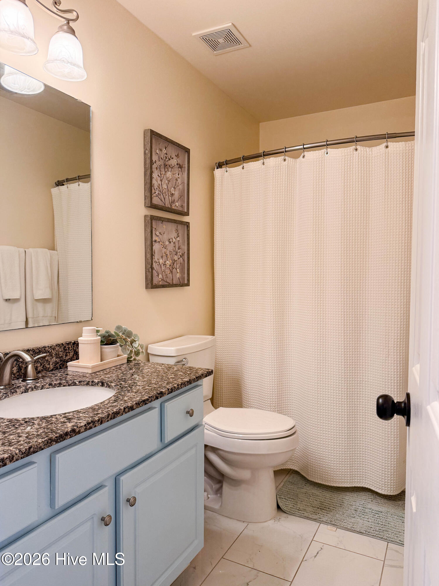 100559708 | Photo 48